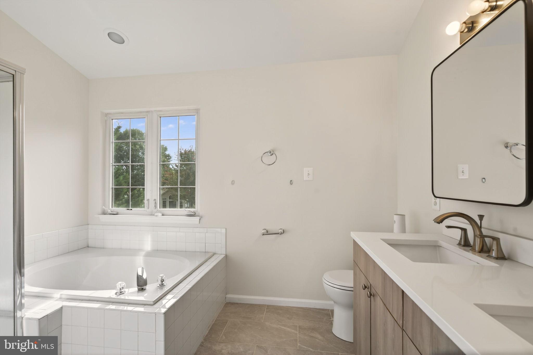 WOODSIDE ESTATES PLAT 1> - Residential
