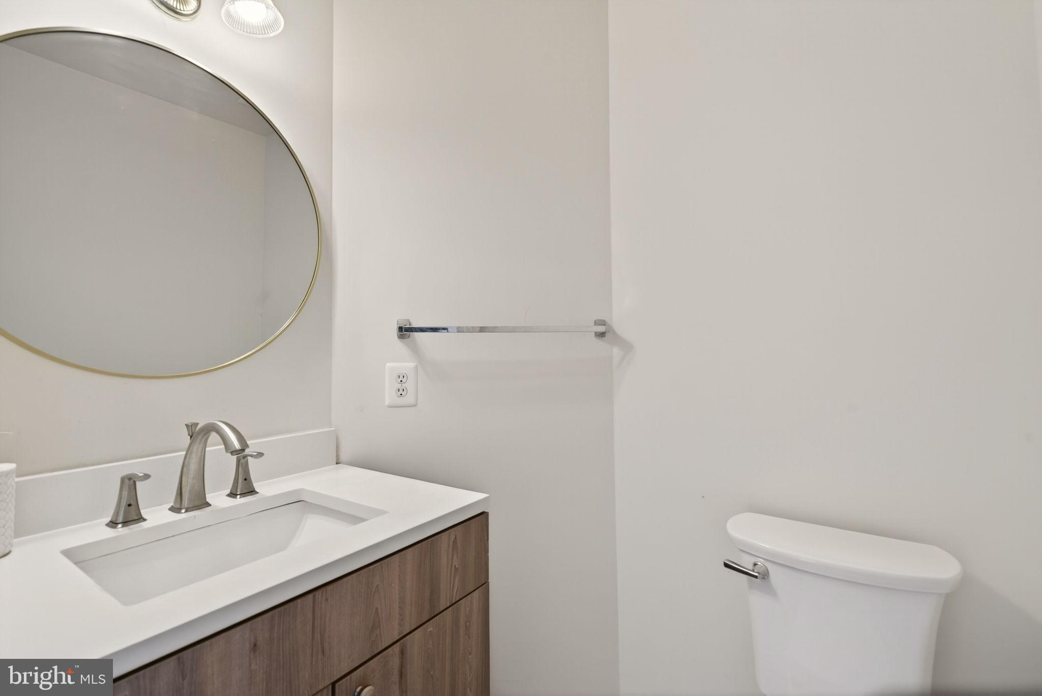WOODSIDE ESTATES PLAT 1> - Residential