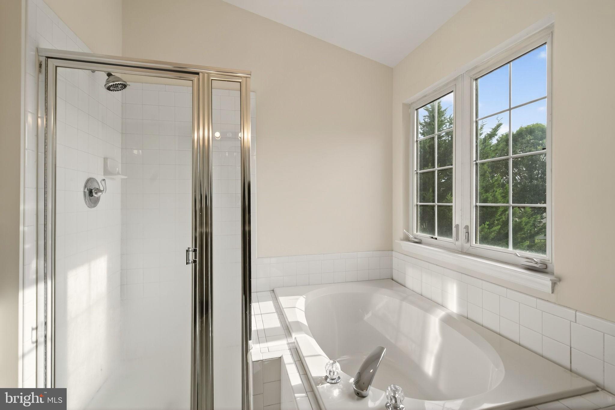 WOODSIDE ESTATES PLAT 1> - Residential