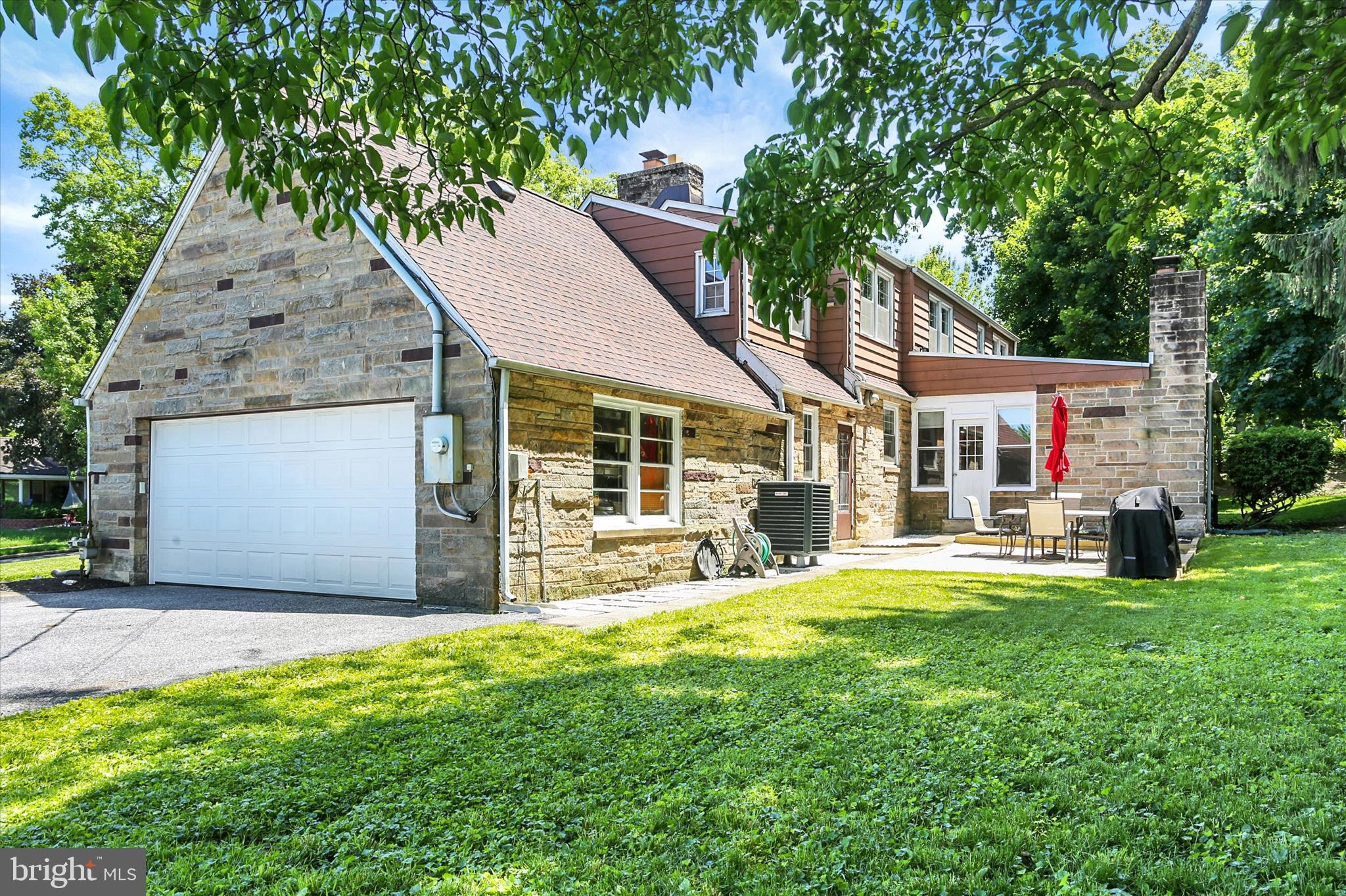 NEW CUMBERLAND BOROUGH - Residential