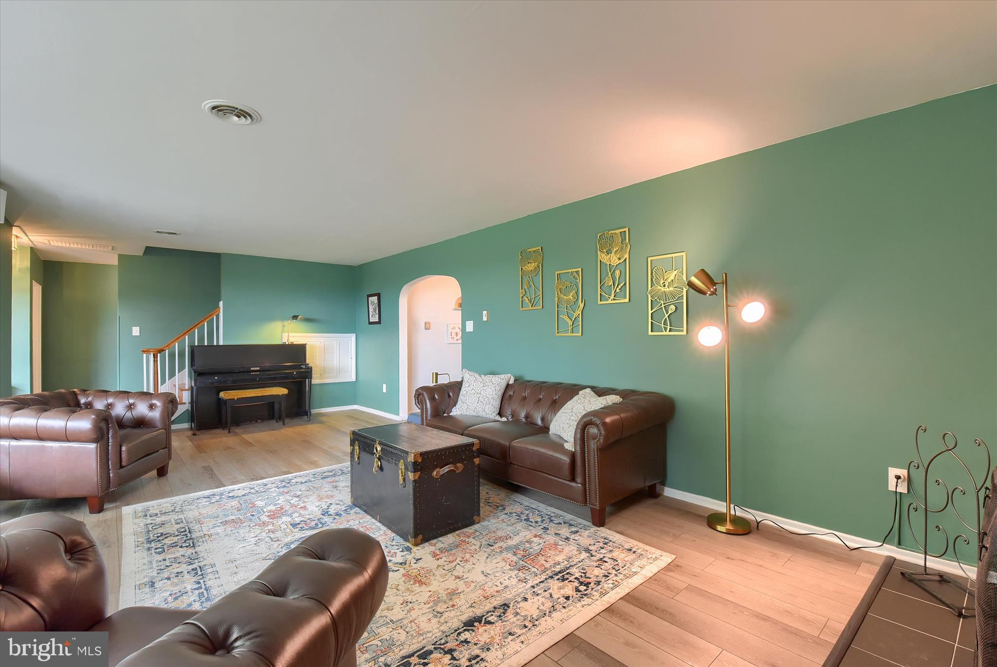 NEW CUMBERLAND BOROUGH - Residential