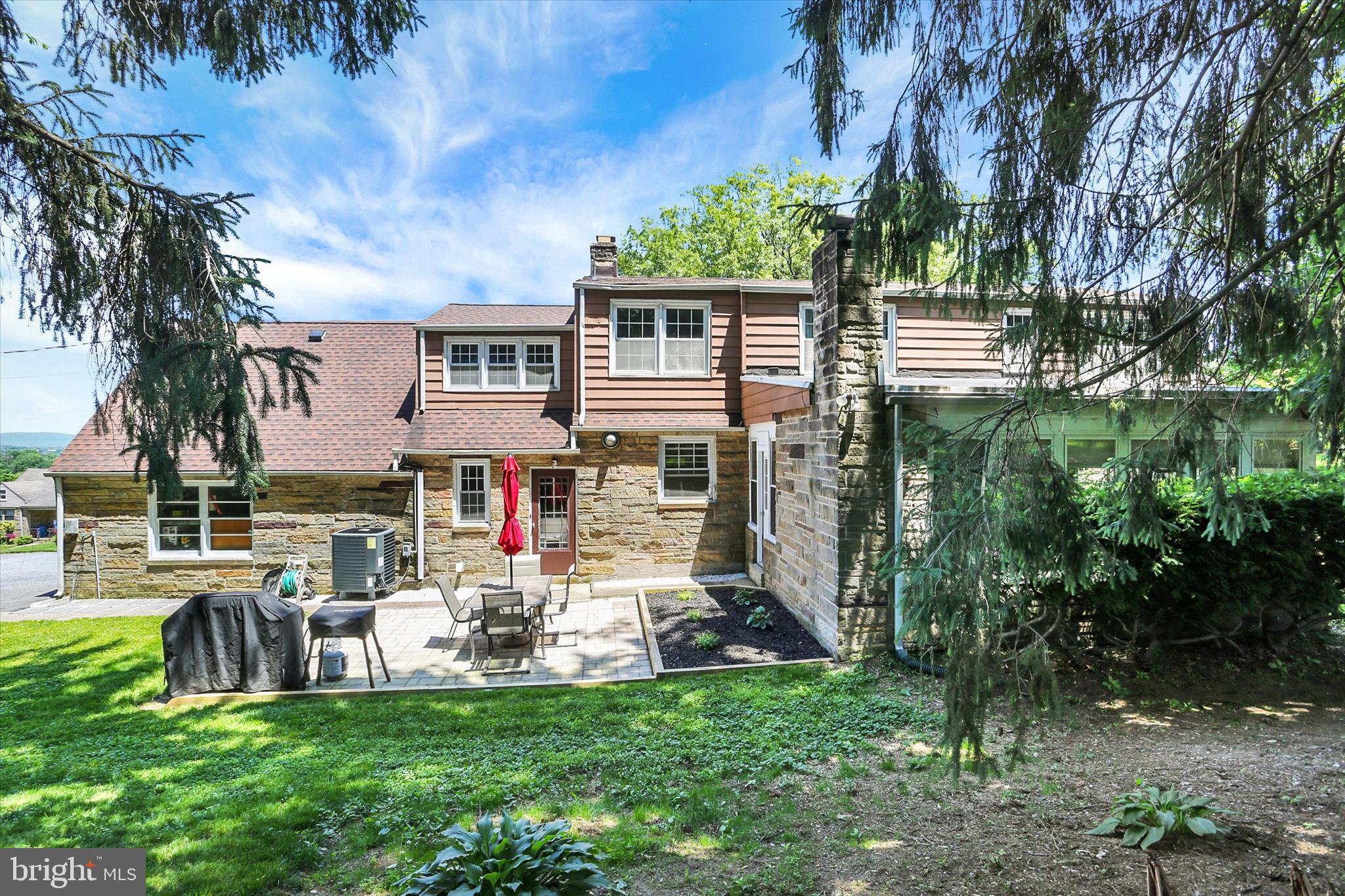NEW CUMBERLAND BOROUGH - Residential