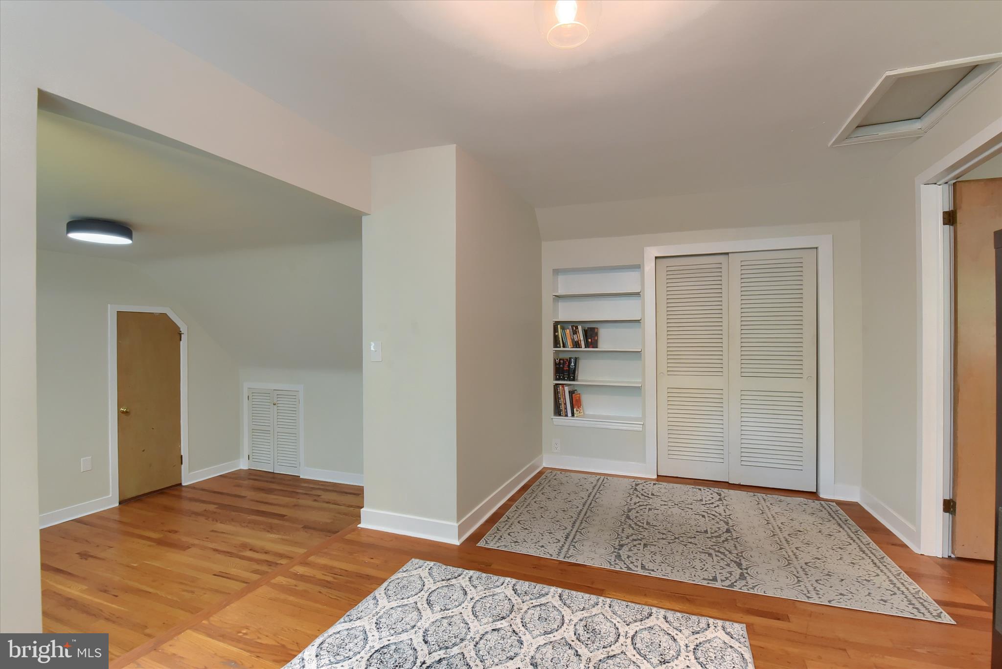 NEW CUMBERLAND BOROUGH - Residential