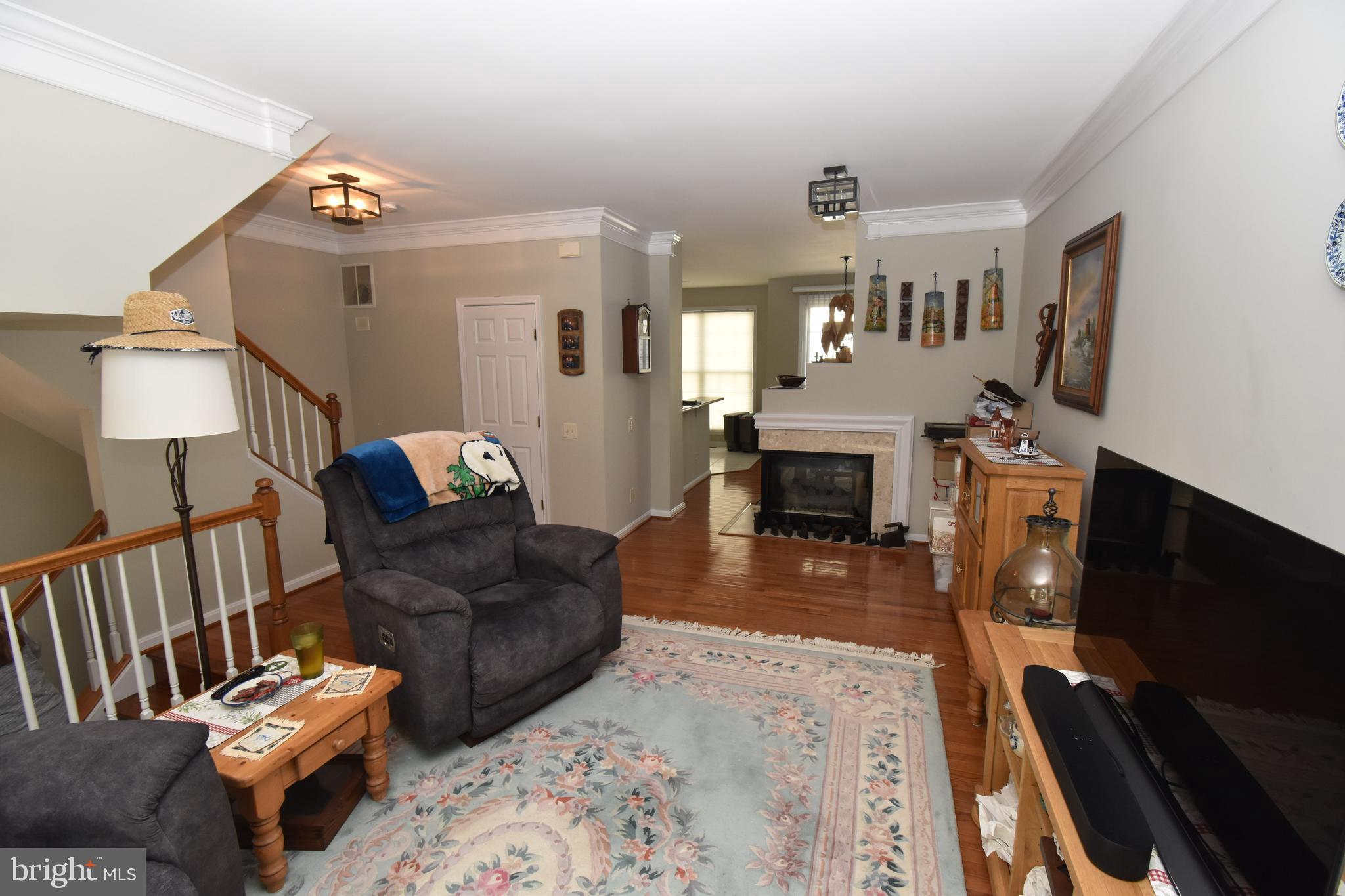 QUANTRELL MEWS - Residential Lease