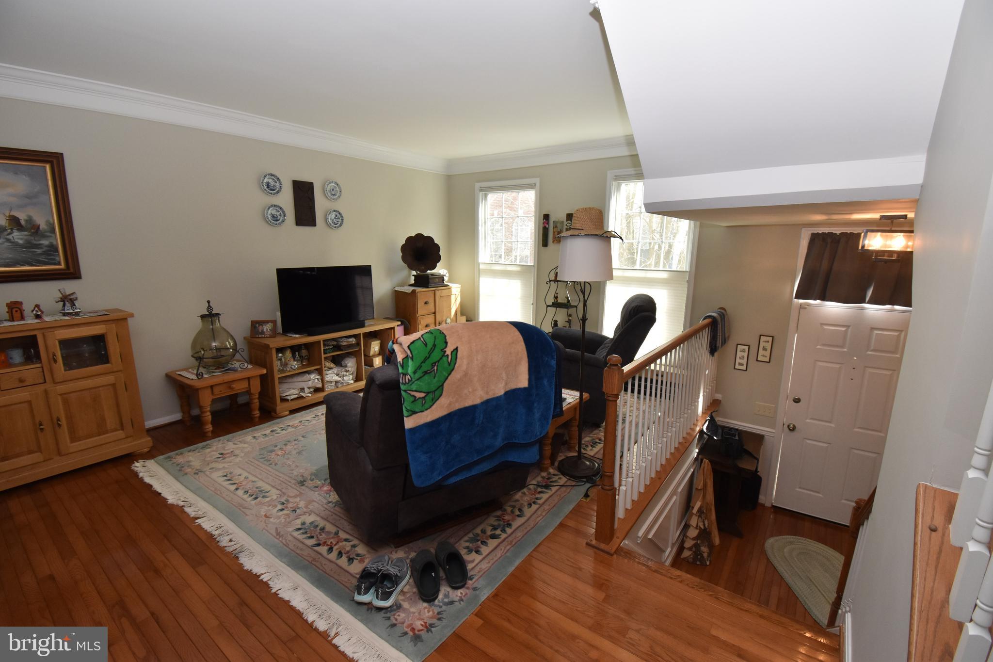 QUANTRELL MEWS - Residential Lease