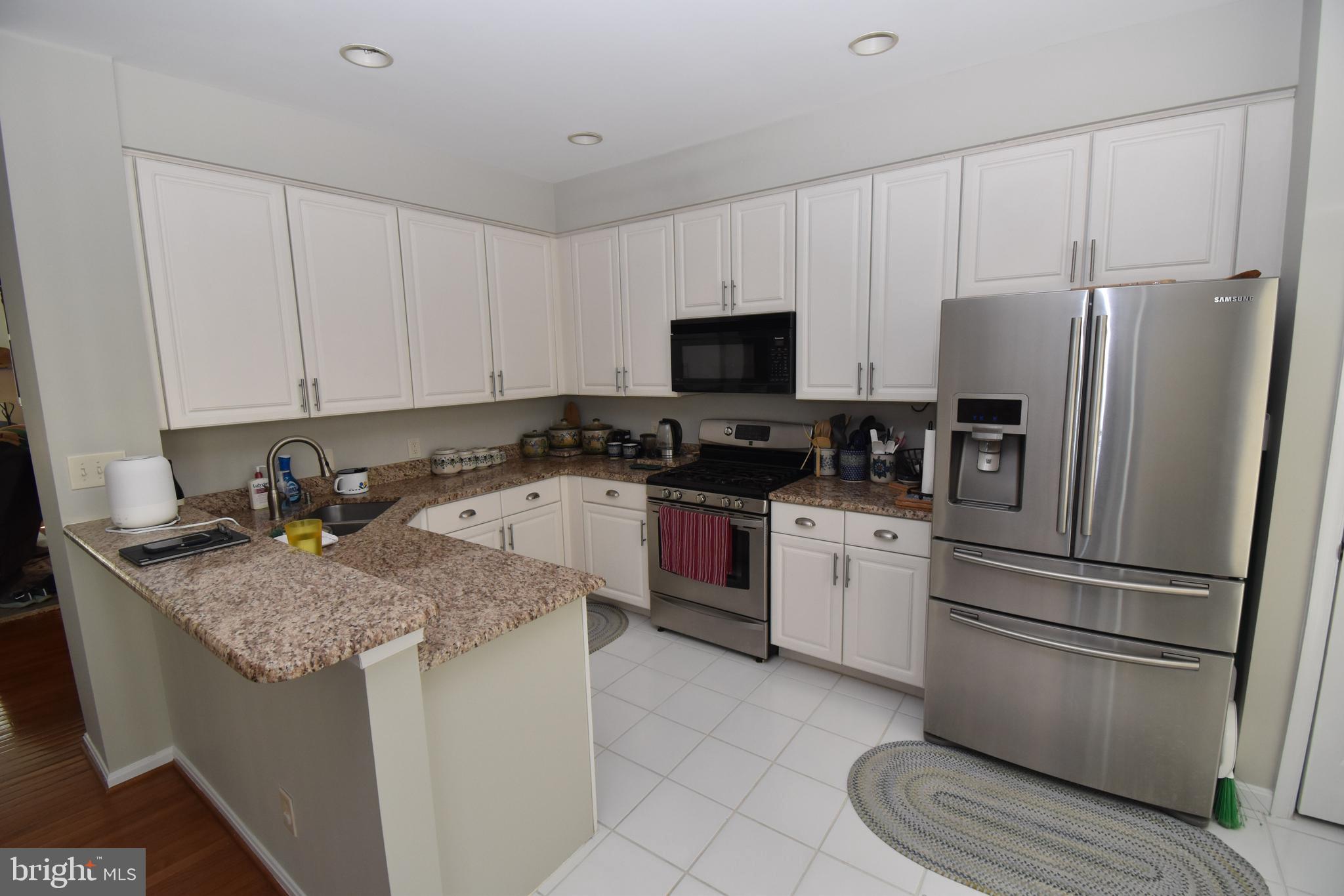 QUANTRELL MEWS - Residential Lease