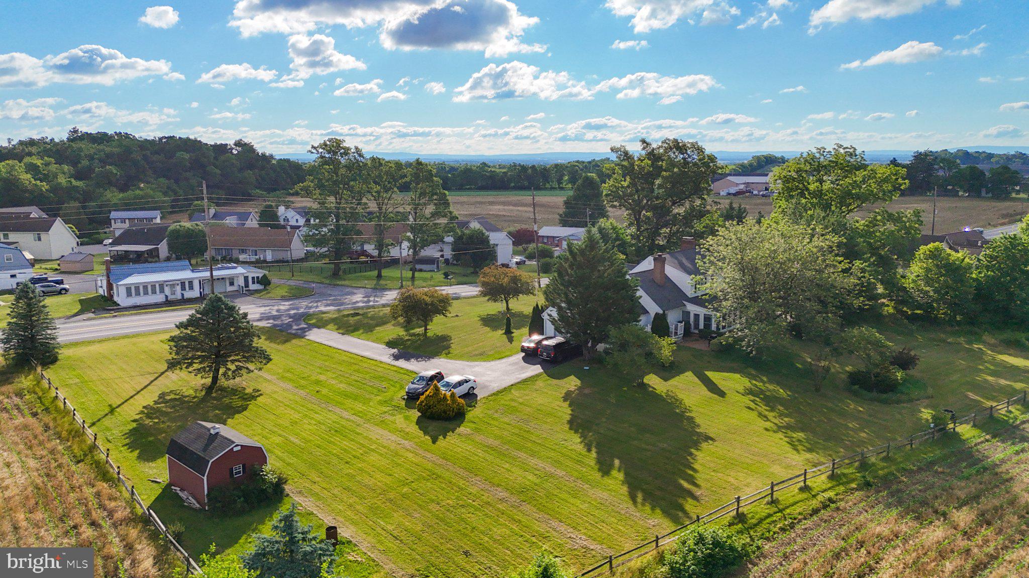 MERCERSBURG - Residential