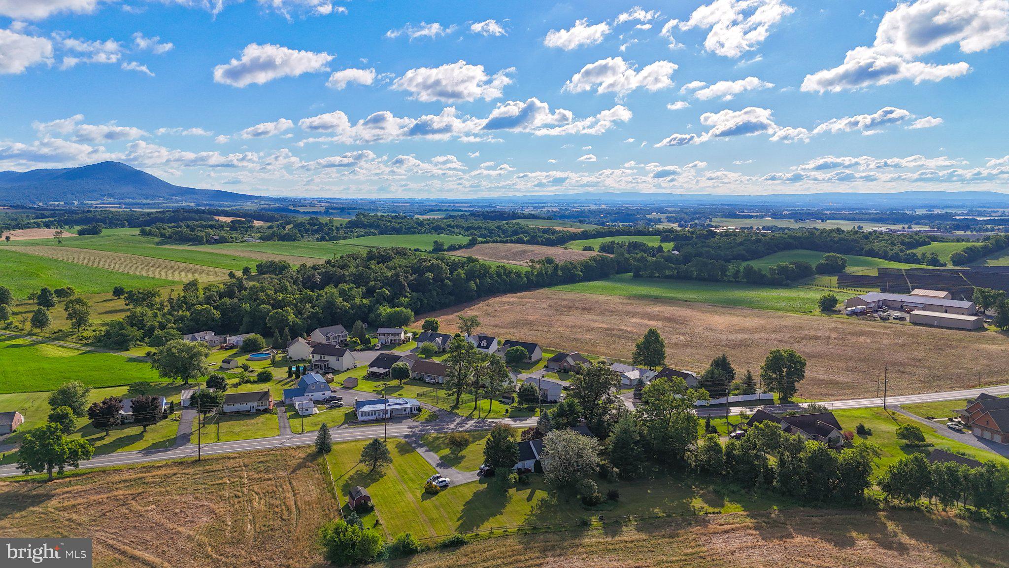 MERCERSBURG - Residential