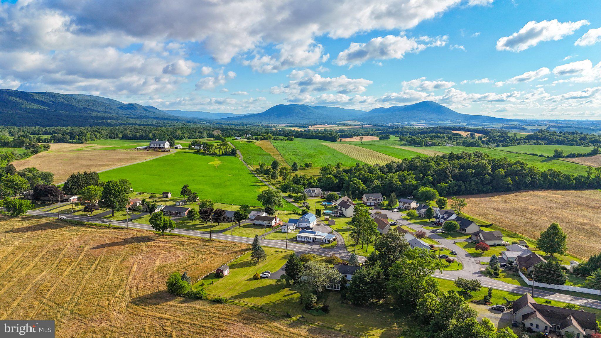 MERCERSBURG - Residential