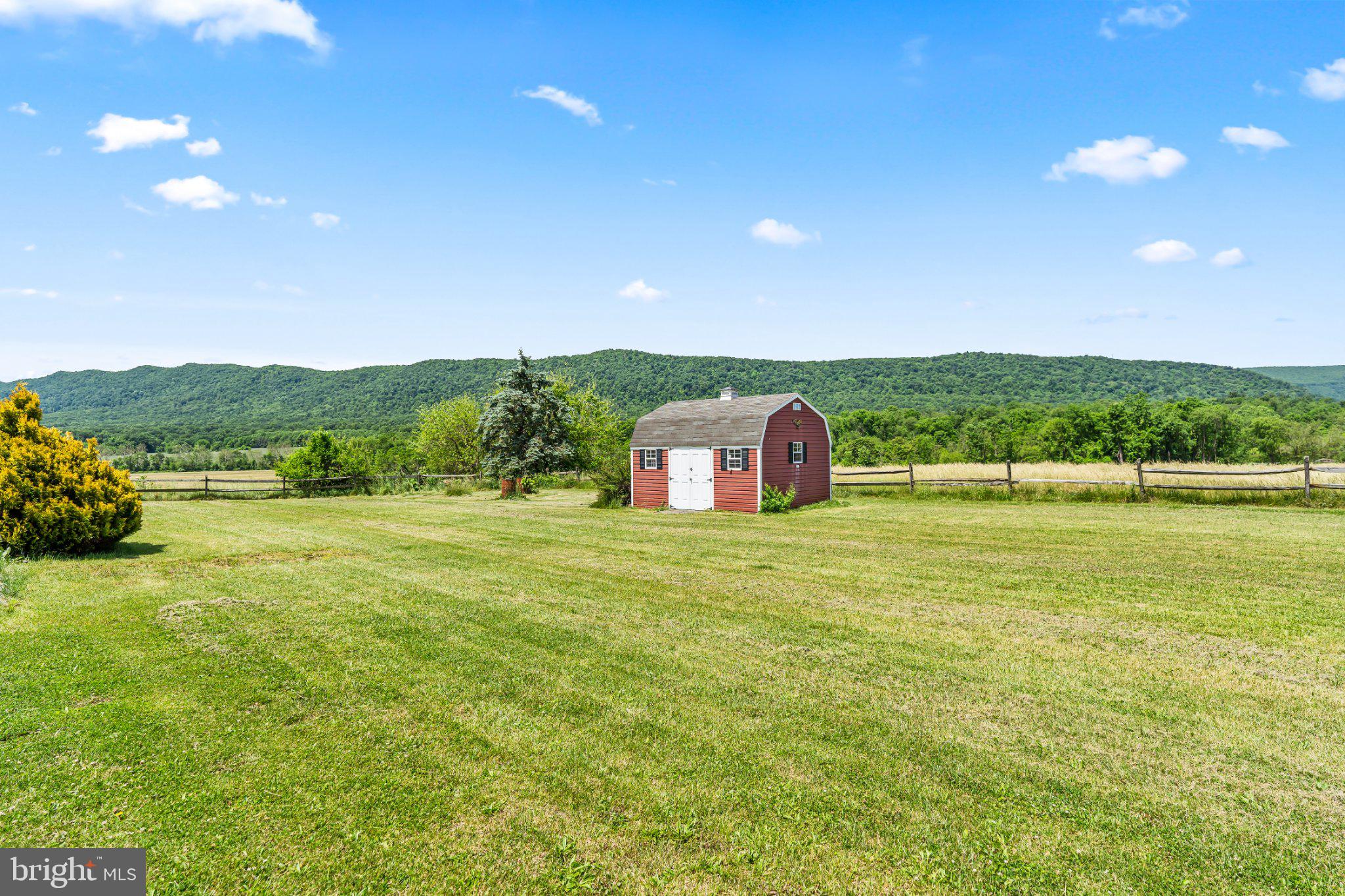 MERCERSBURG - Residential