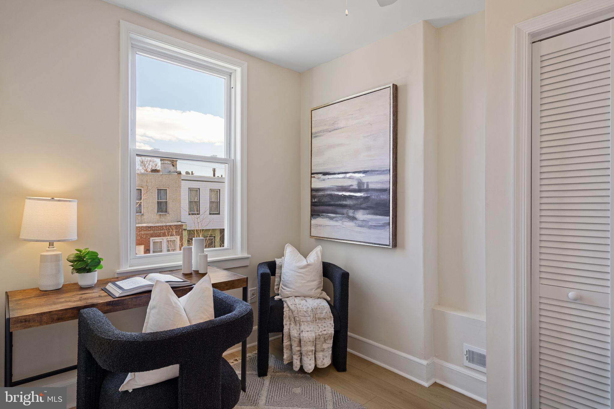 POINT BREEZE - Residential