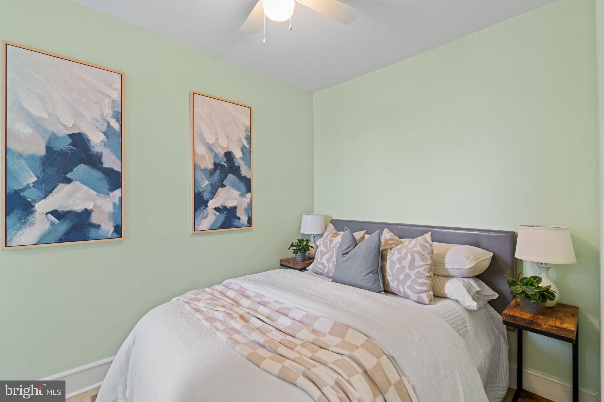POINT BREEZE - Residential