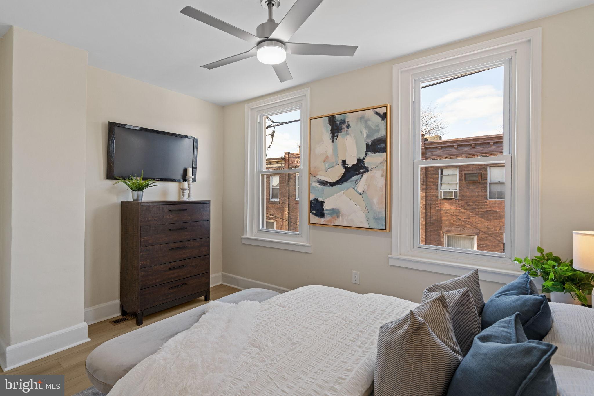 POINT BREEZE - Residential