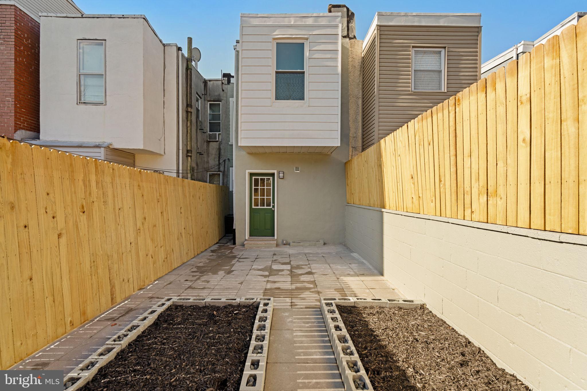 POINT BREEZE - Residential