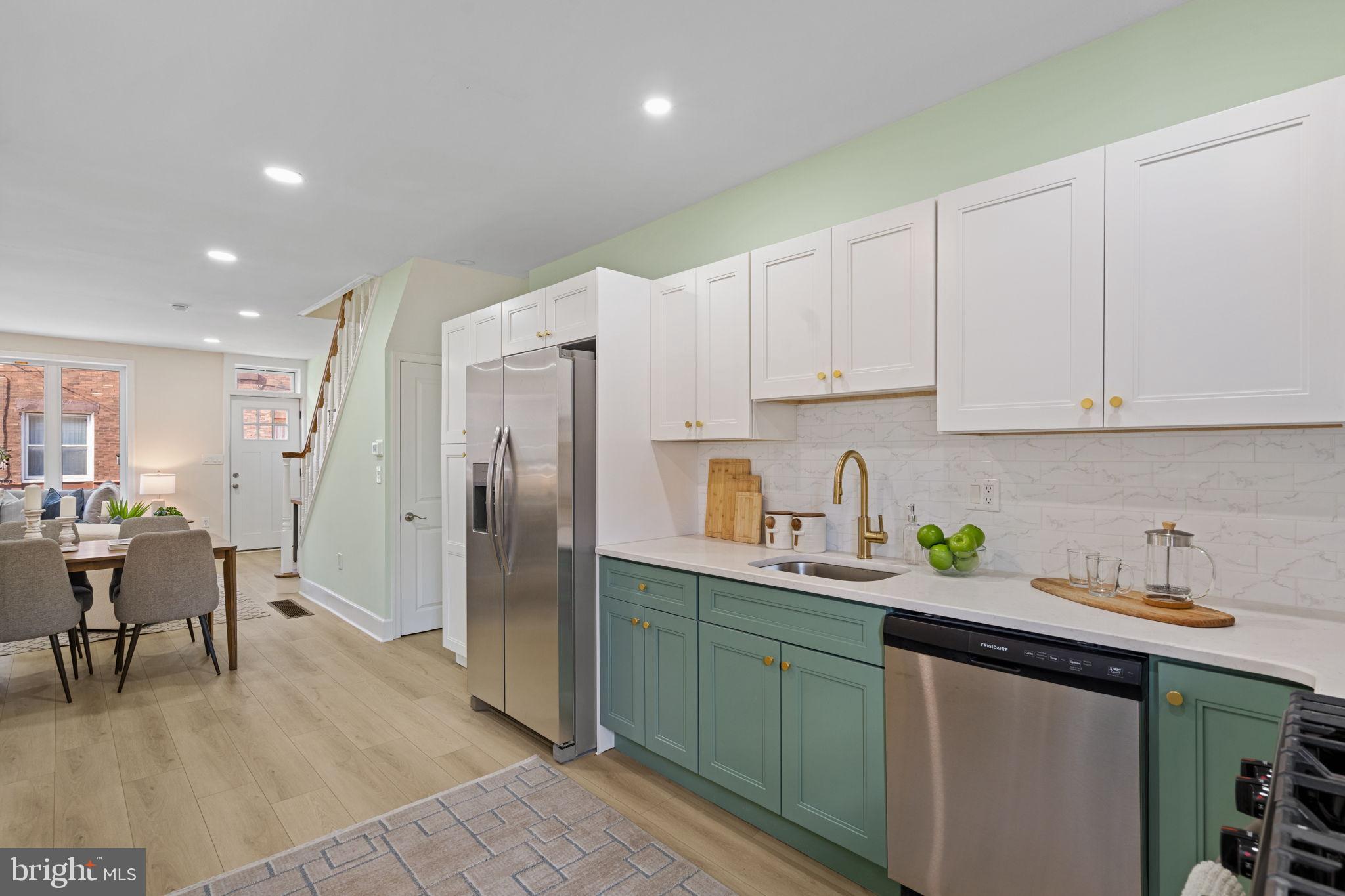 POINT BREEZE - Residential