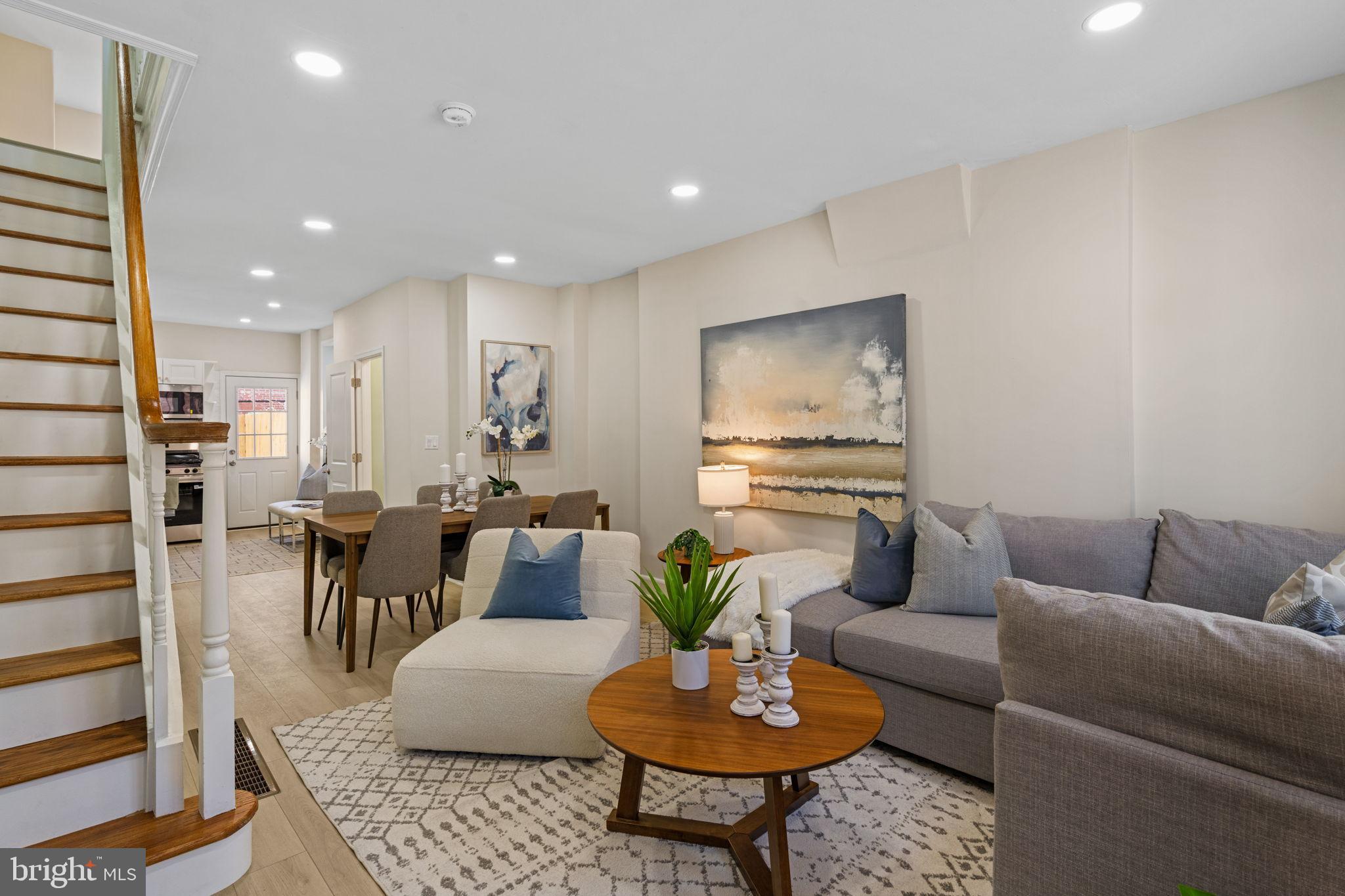 POINT BREEZE - Residential
