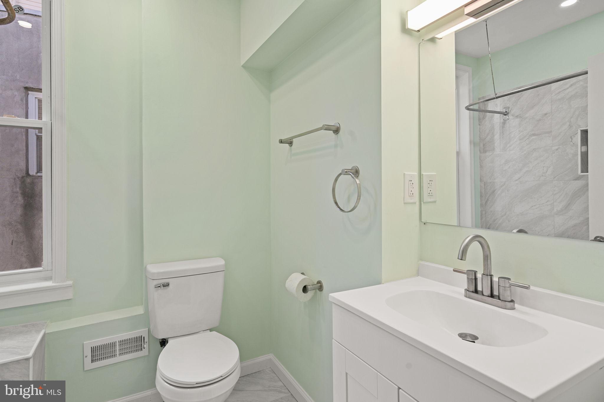 POINT BREEZE - Residential