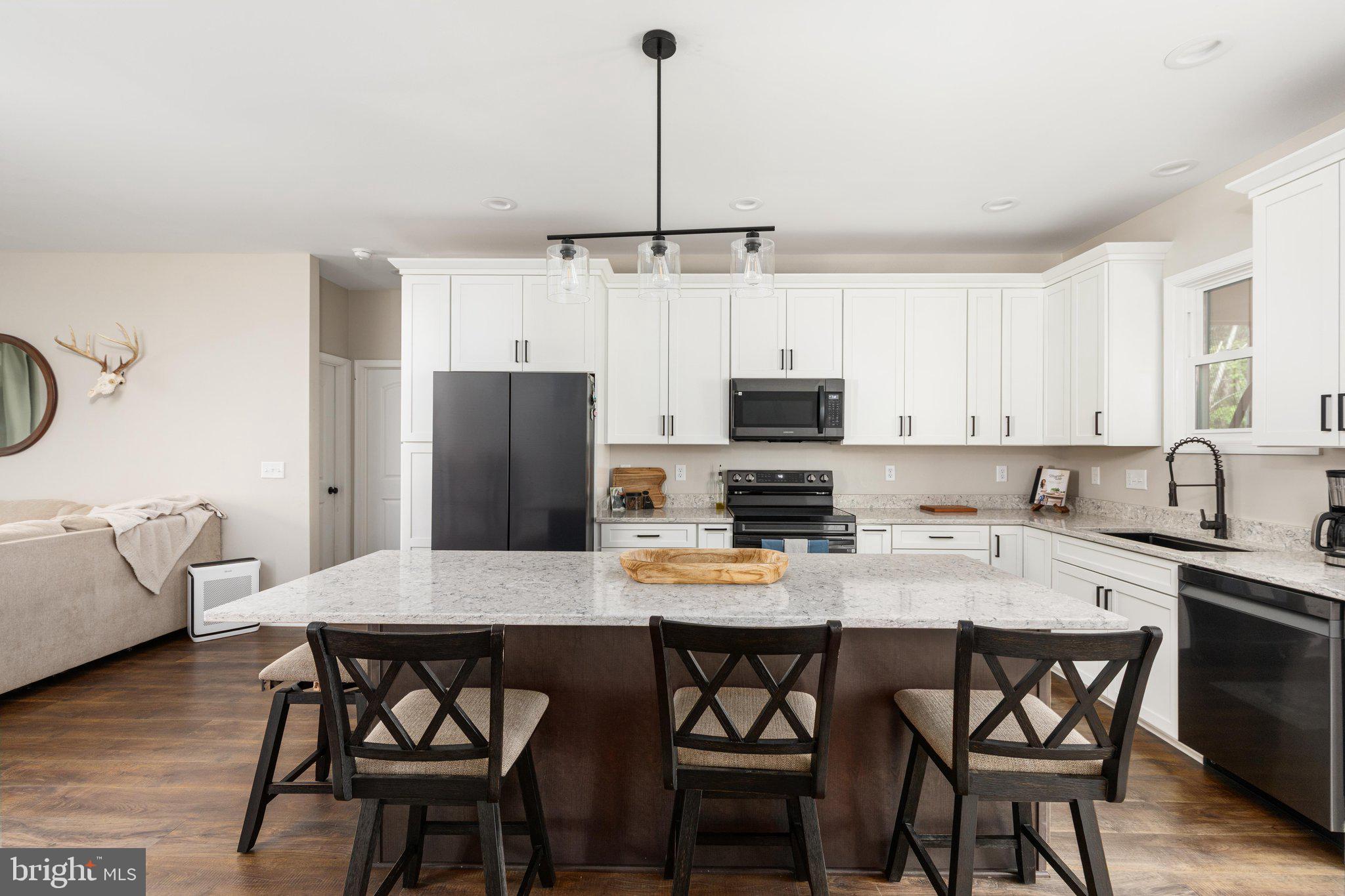 MILE RIDGE ESTATES - Residential