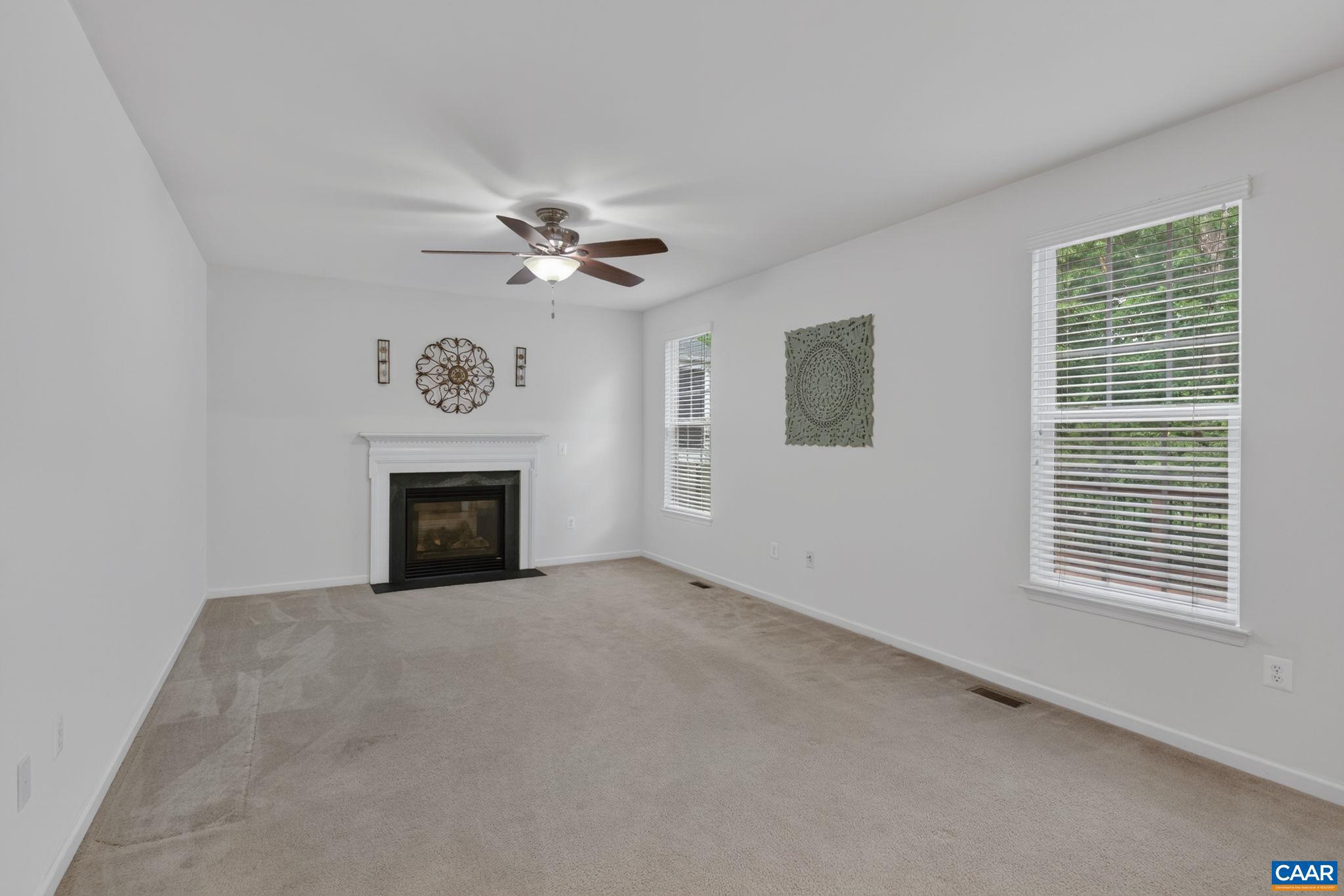 MONTGOMERY RIDGE - Residential