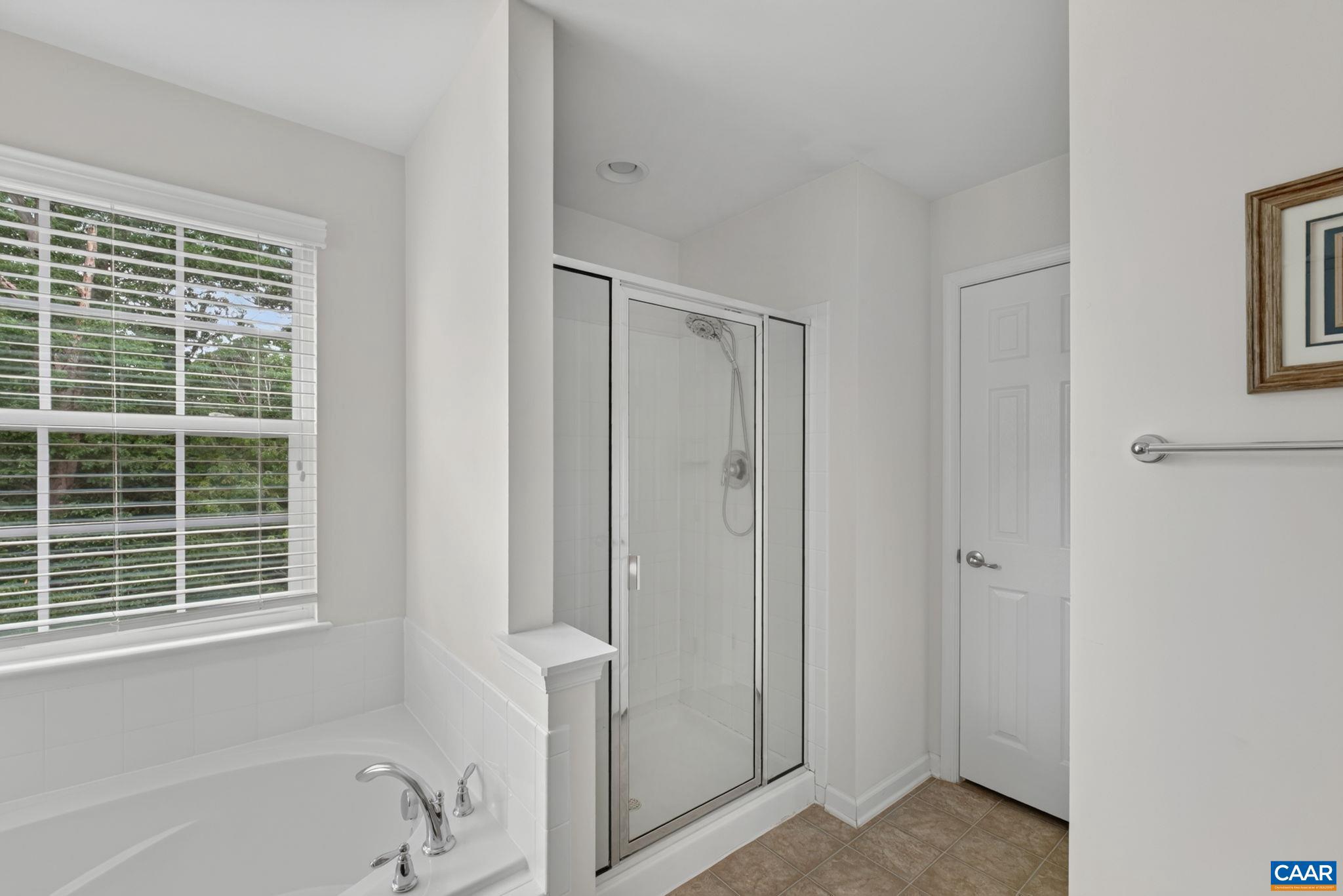 MONTGOMERY RIDGE - Residential