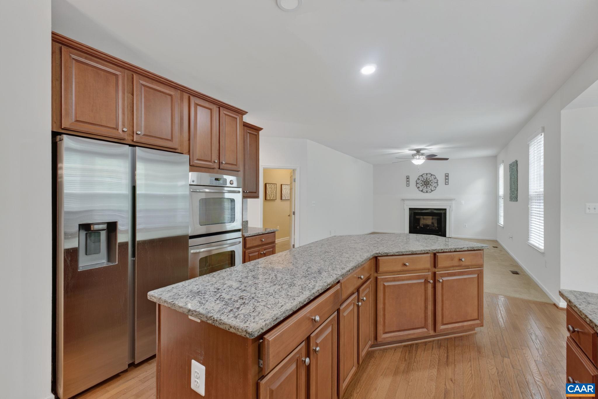 MONTGOMERY RIDGE - Residential