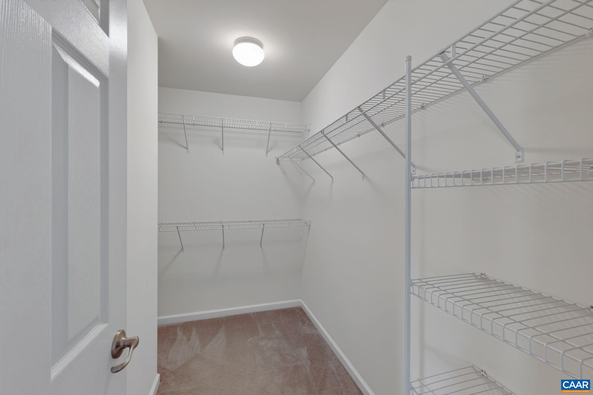 MONTGOMERY RIDGE - Residential