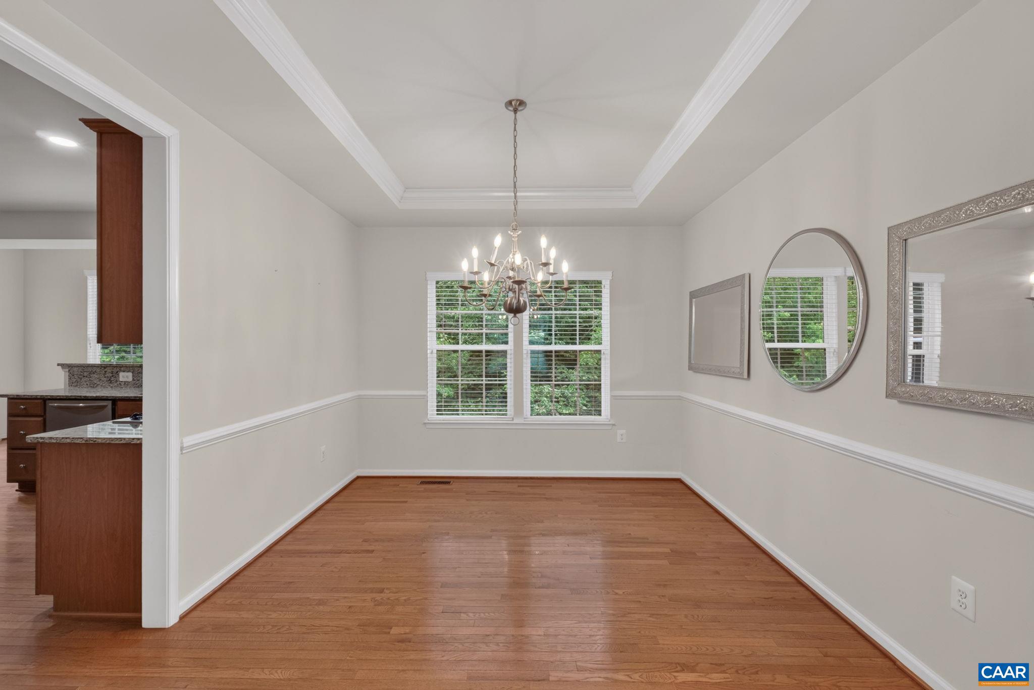 MONTGOMERY RIDGE - Residential