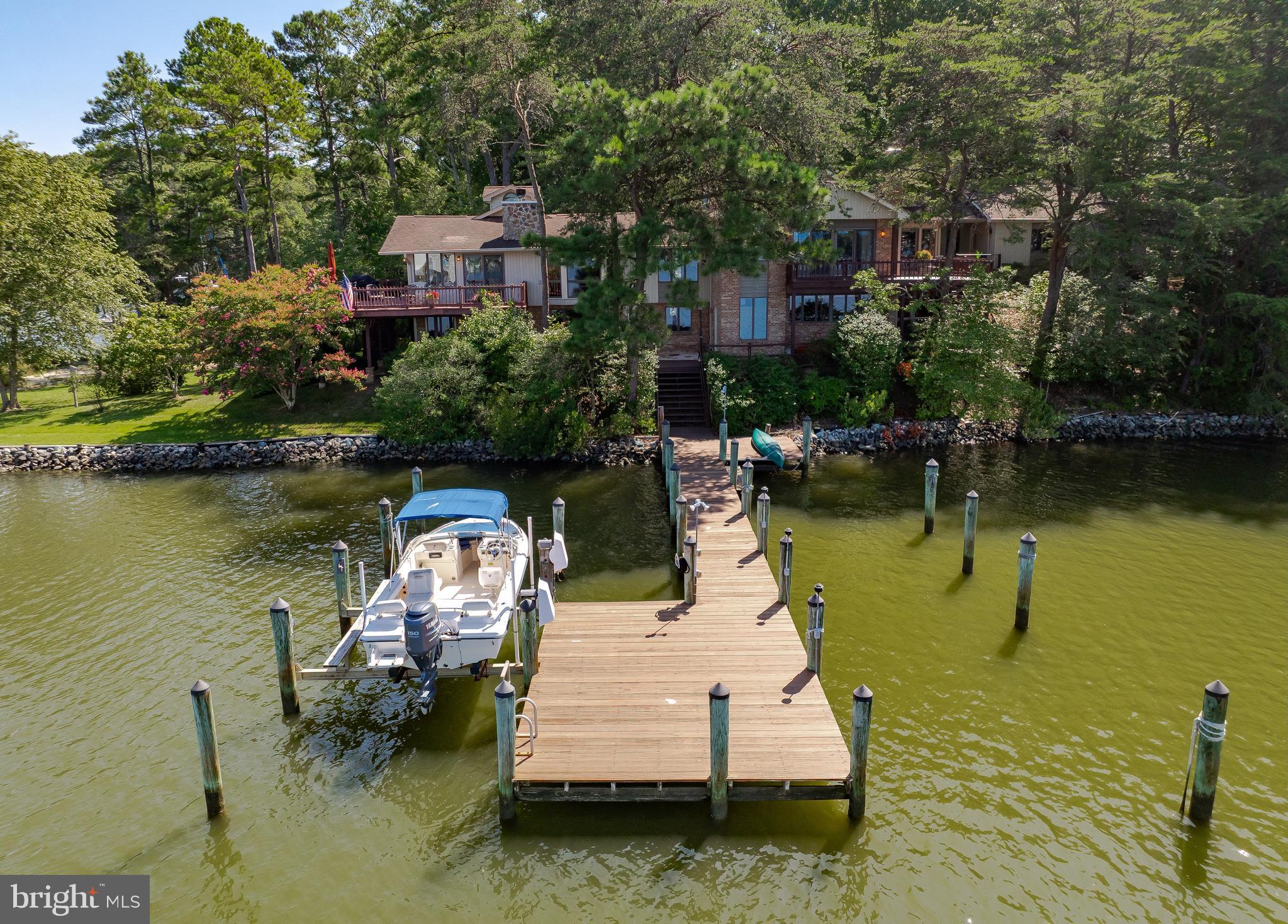 DRUM POINT - Residential