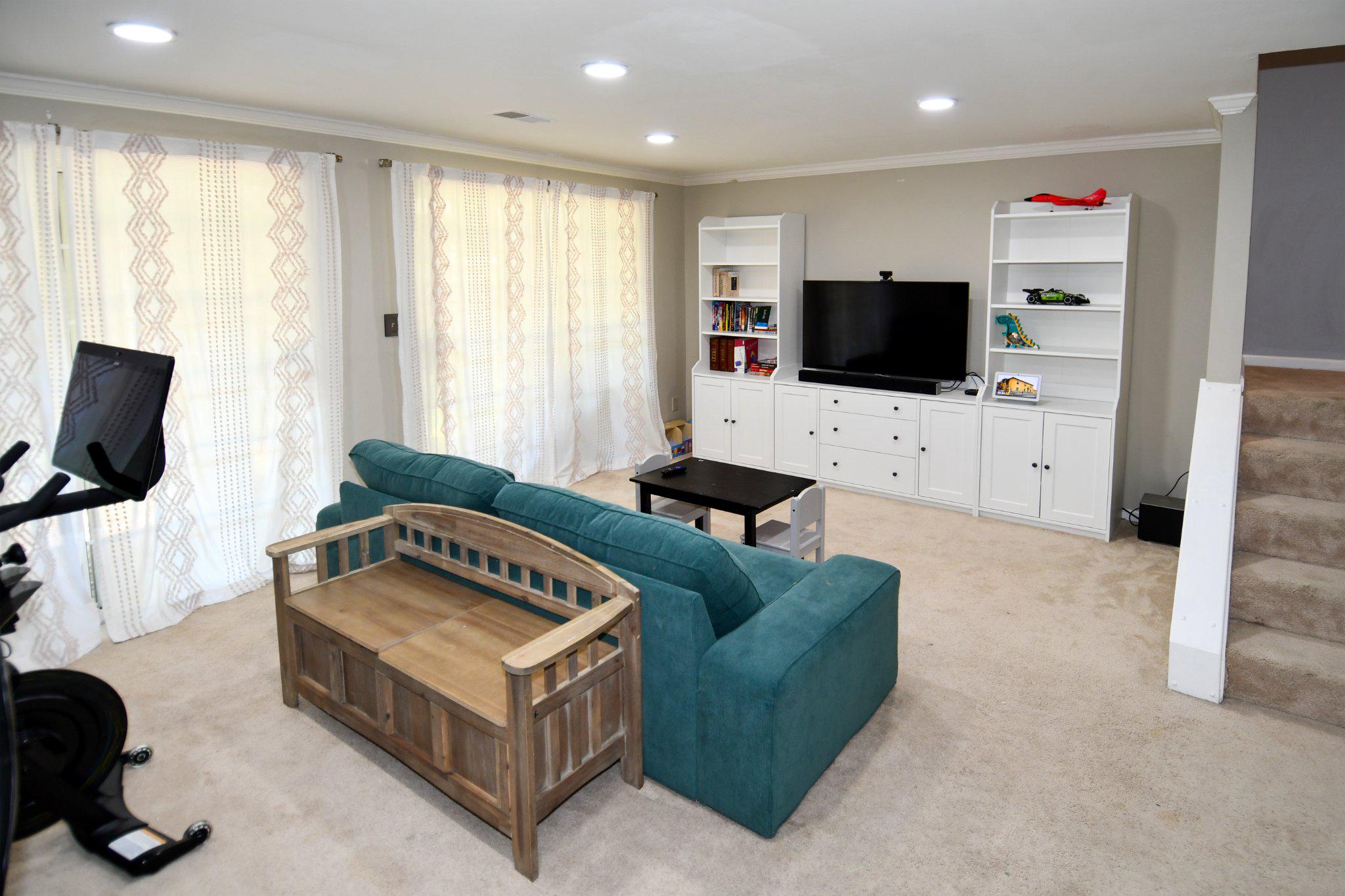 LAKE RIDGE - SPRINGWOODS - Residential