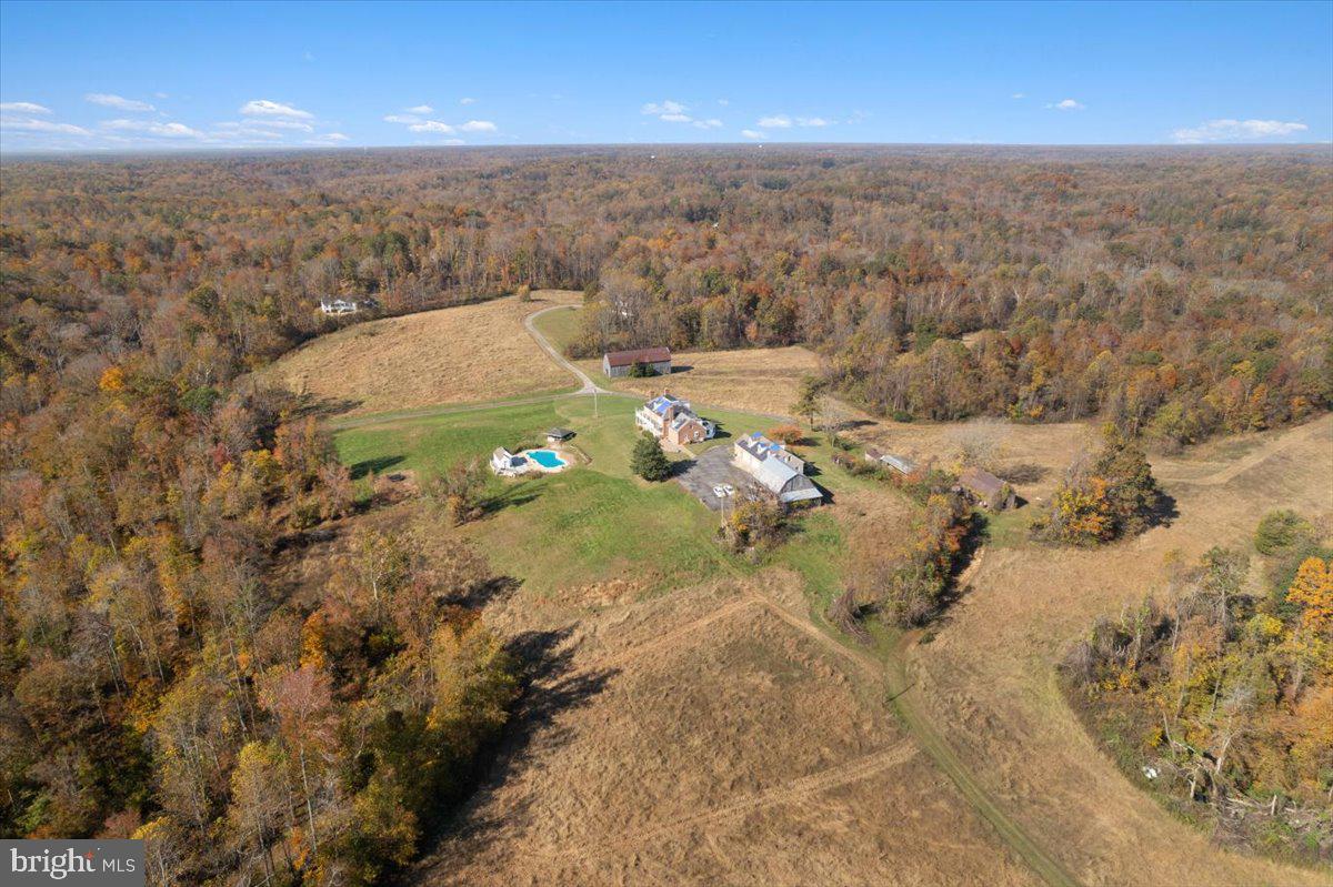 CANOE NECK CREEK - Residential