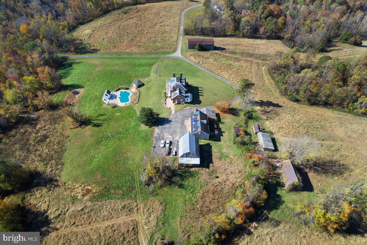 CANOE NECK CREEK - Residential