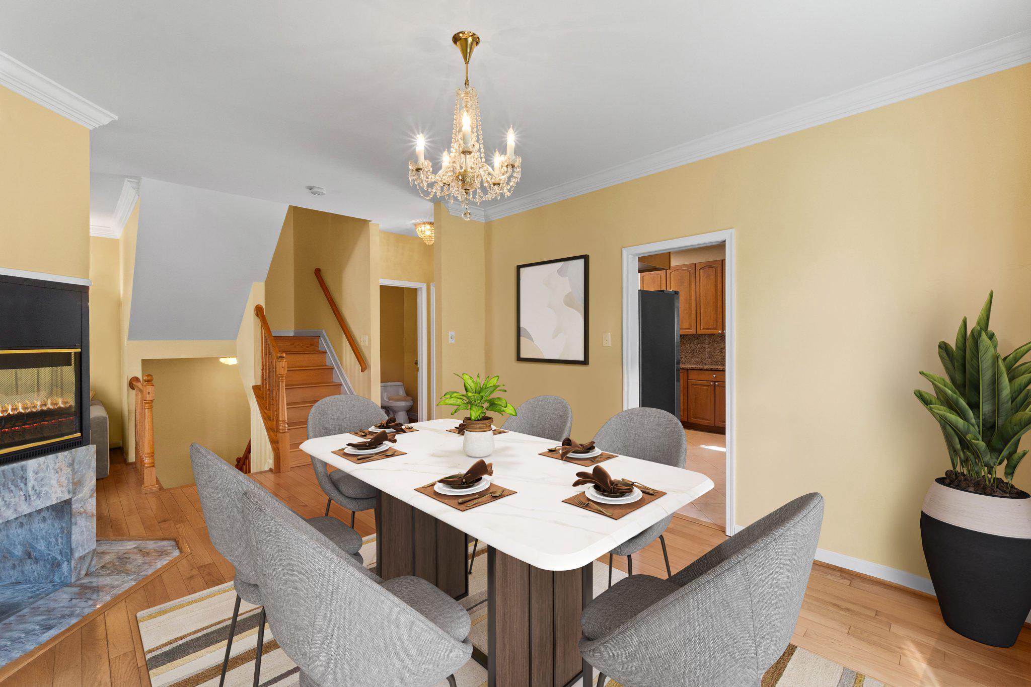SUMMIT CHASE - Residential