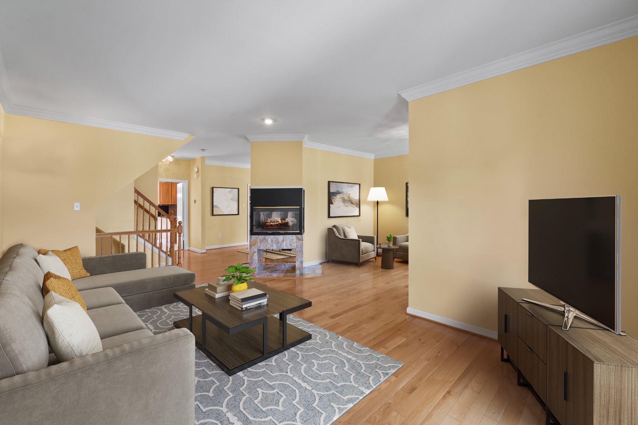 SUMMIT CHASE - Residential