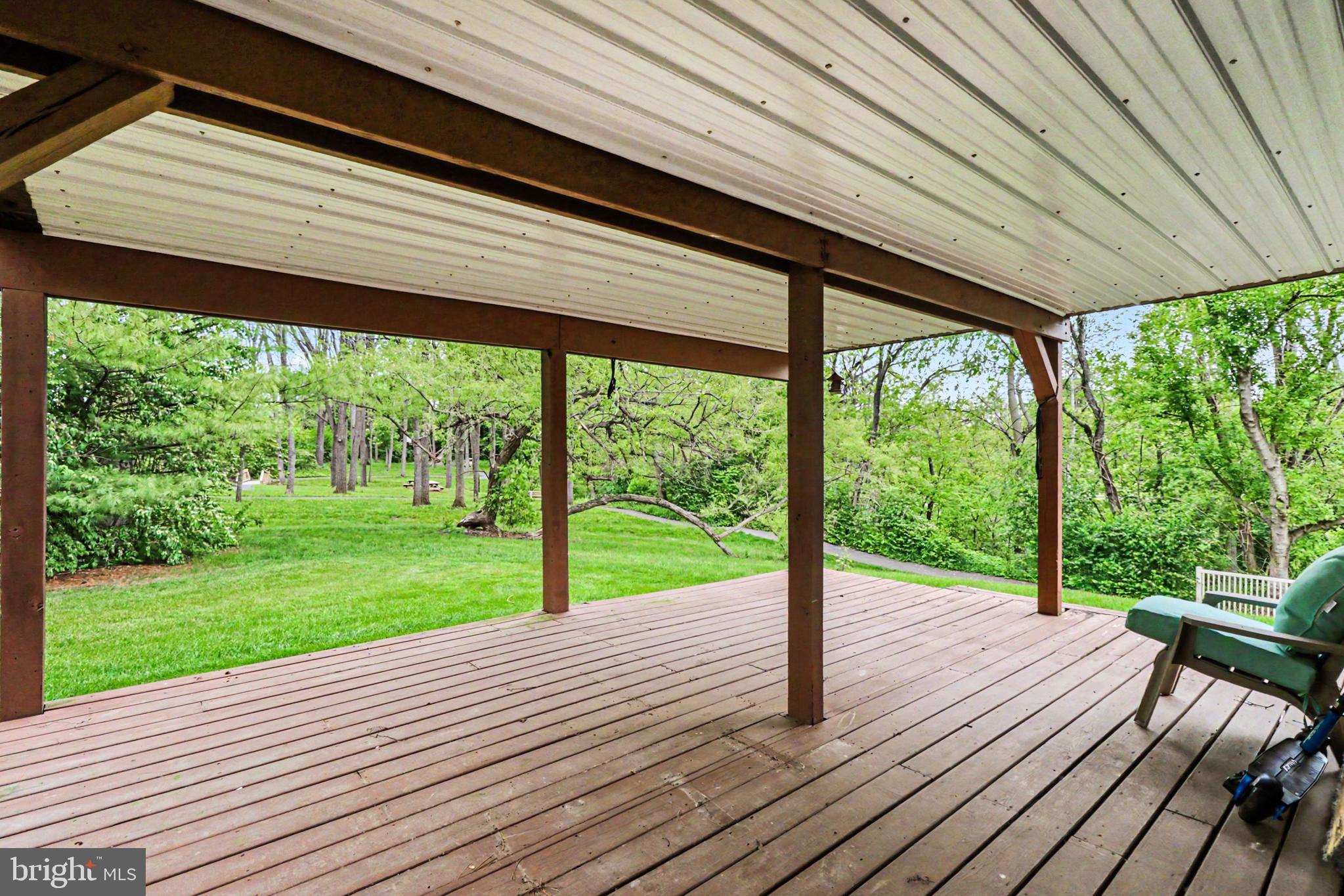 WOODSIDE COURT - Residential