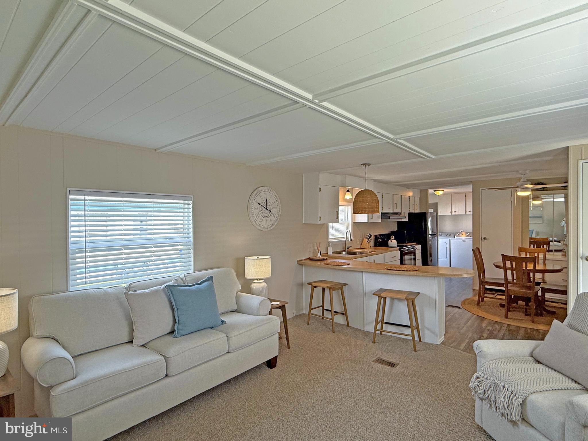 COLONIAL EAST MHP - Residential