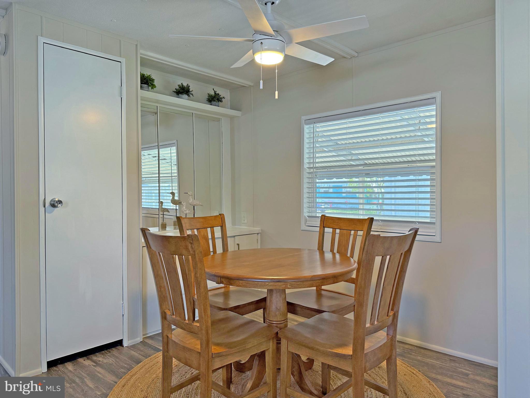 COLONIAL EAST MHP - Residential