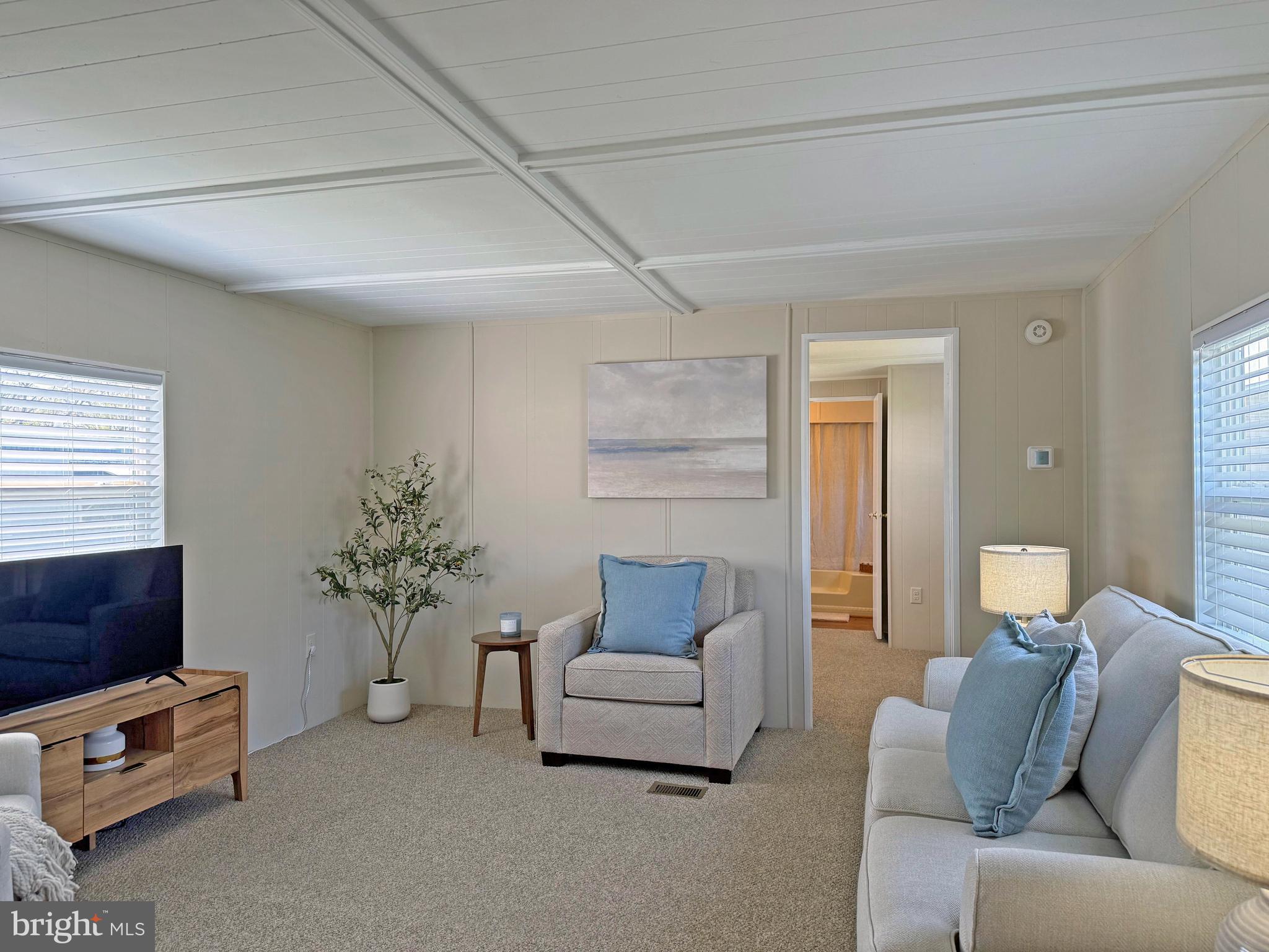 COLONIAL EAST MHP - Residential