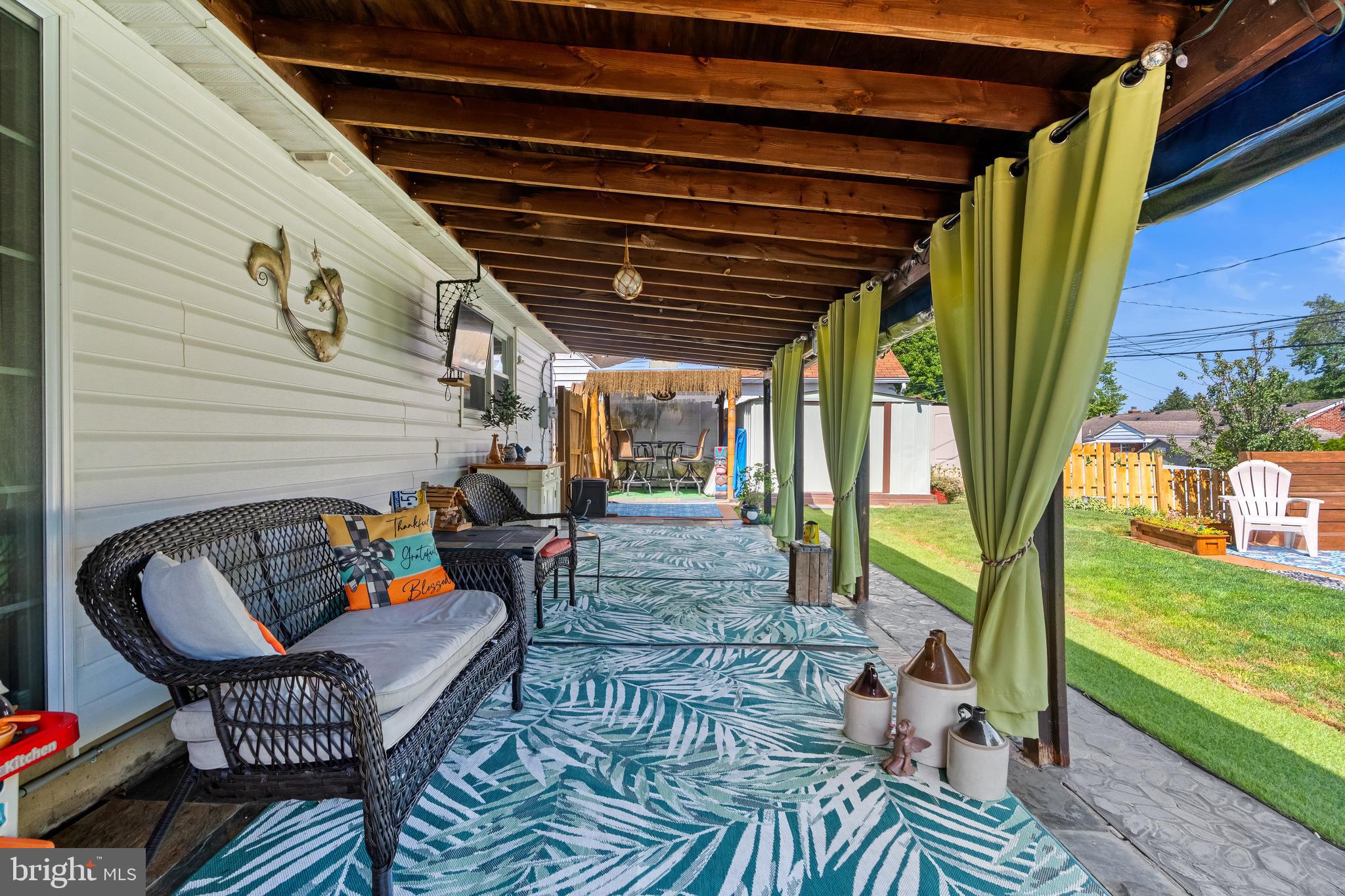 ROSEMONT - Residential