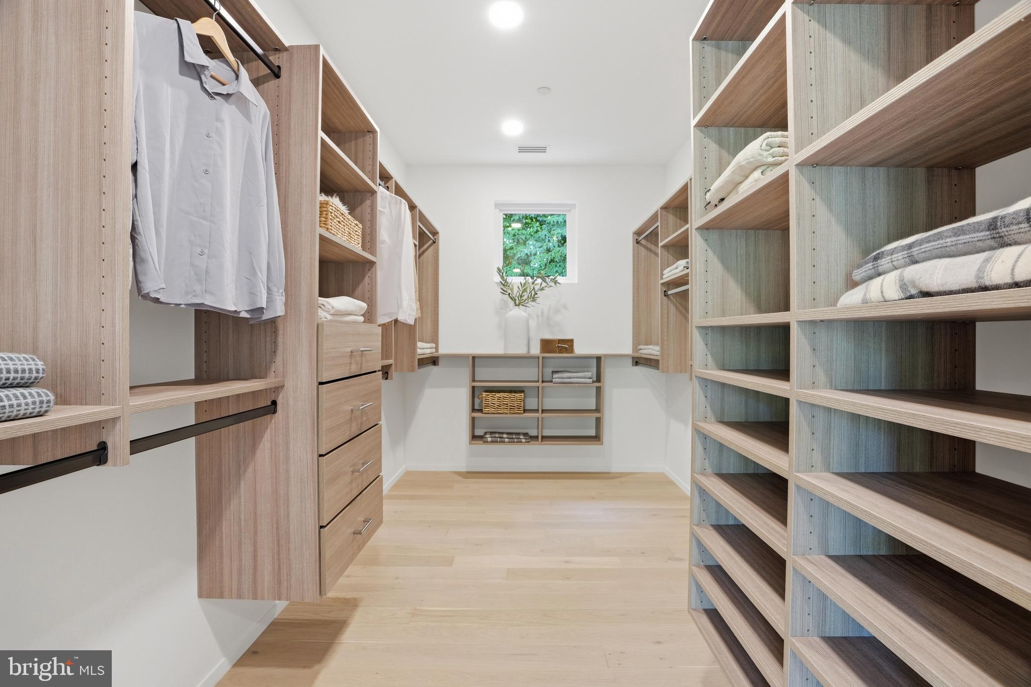 BANNOCKBURN - Residential