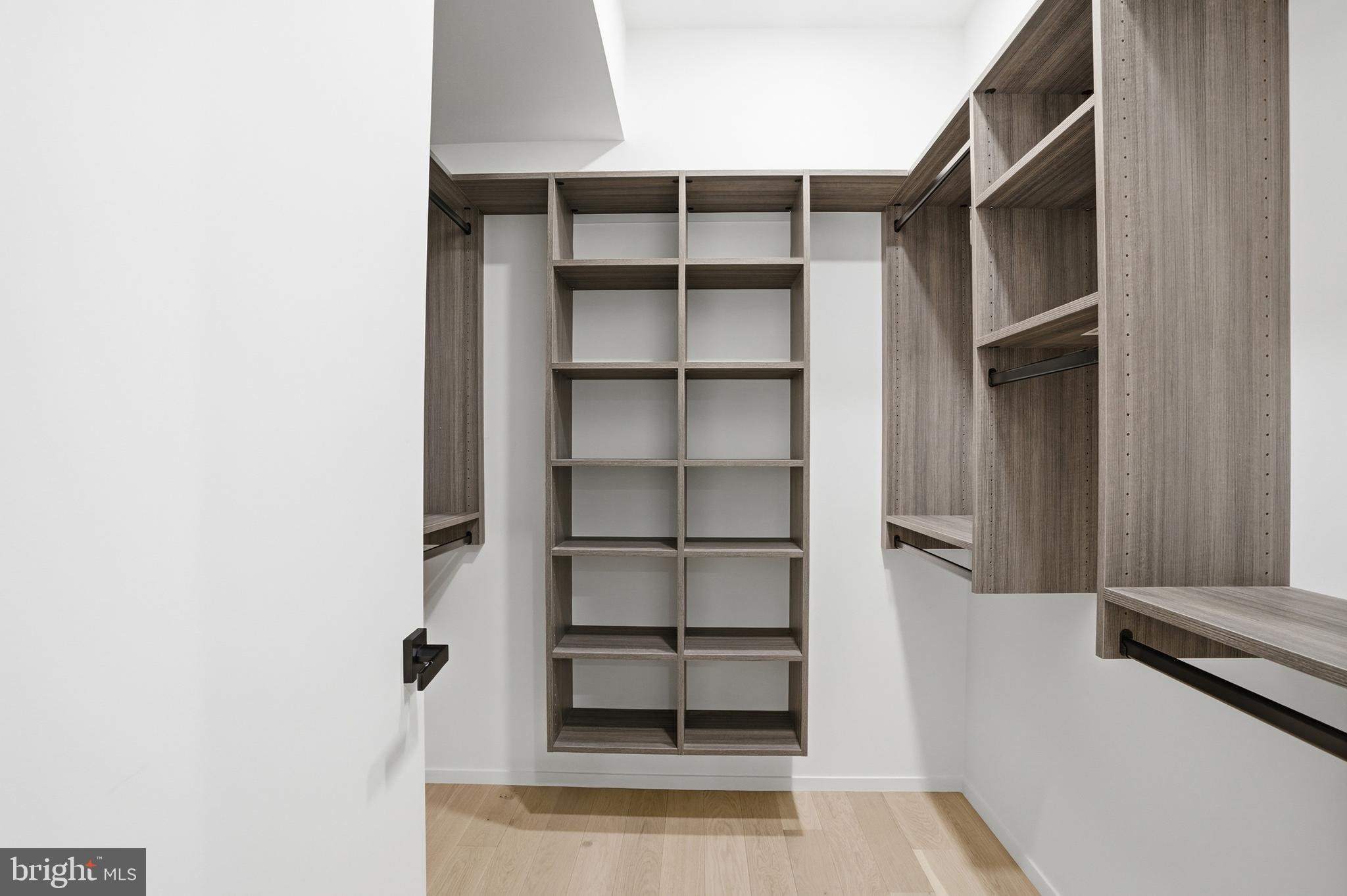 BANNOCKBURN - Residential