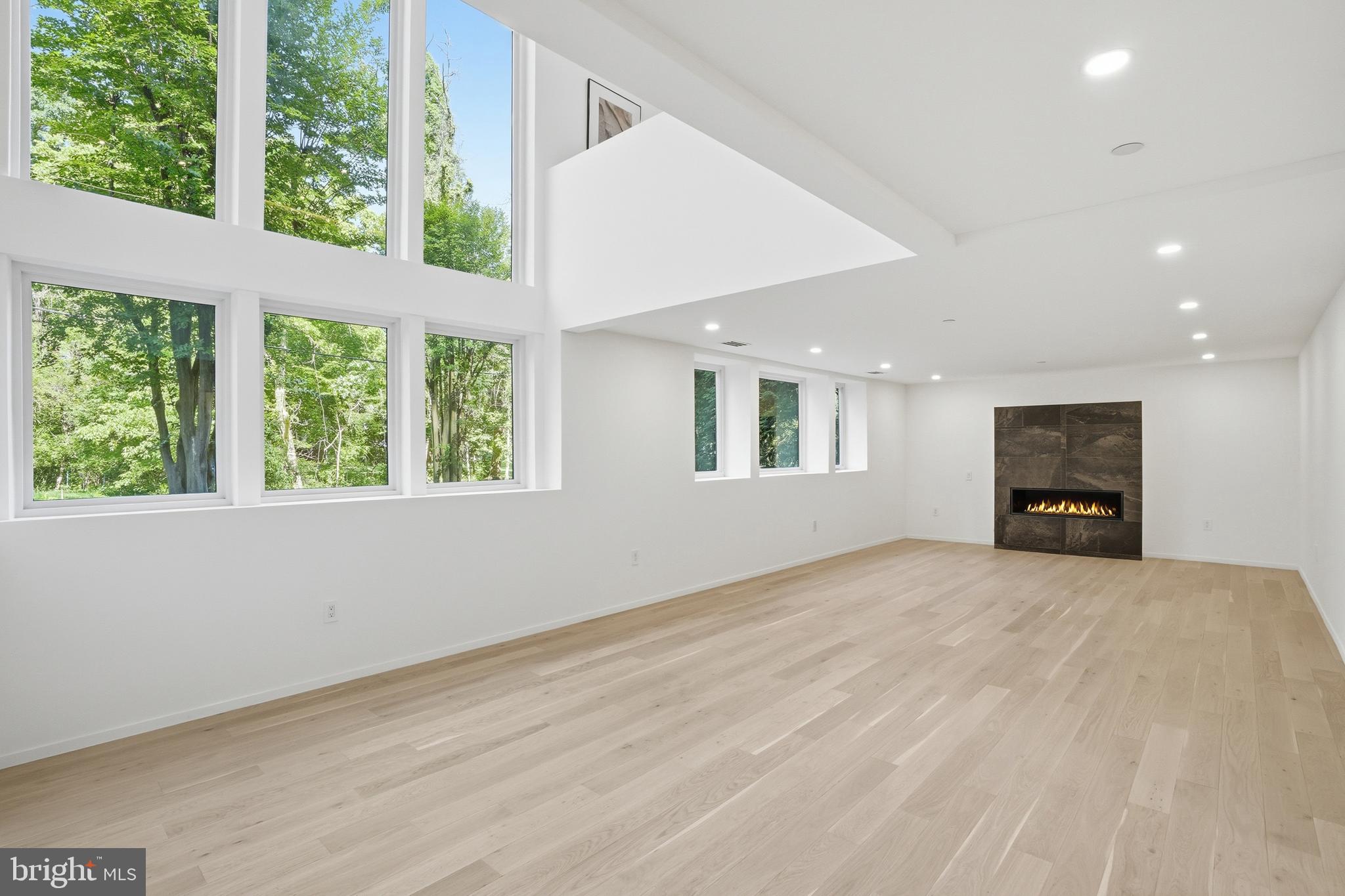 BANNOCKBURN - Residential