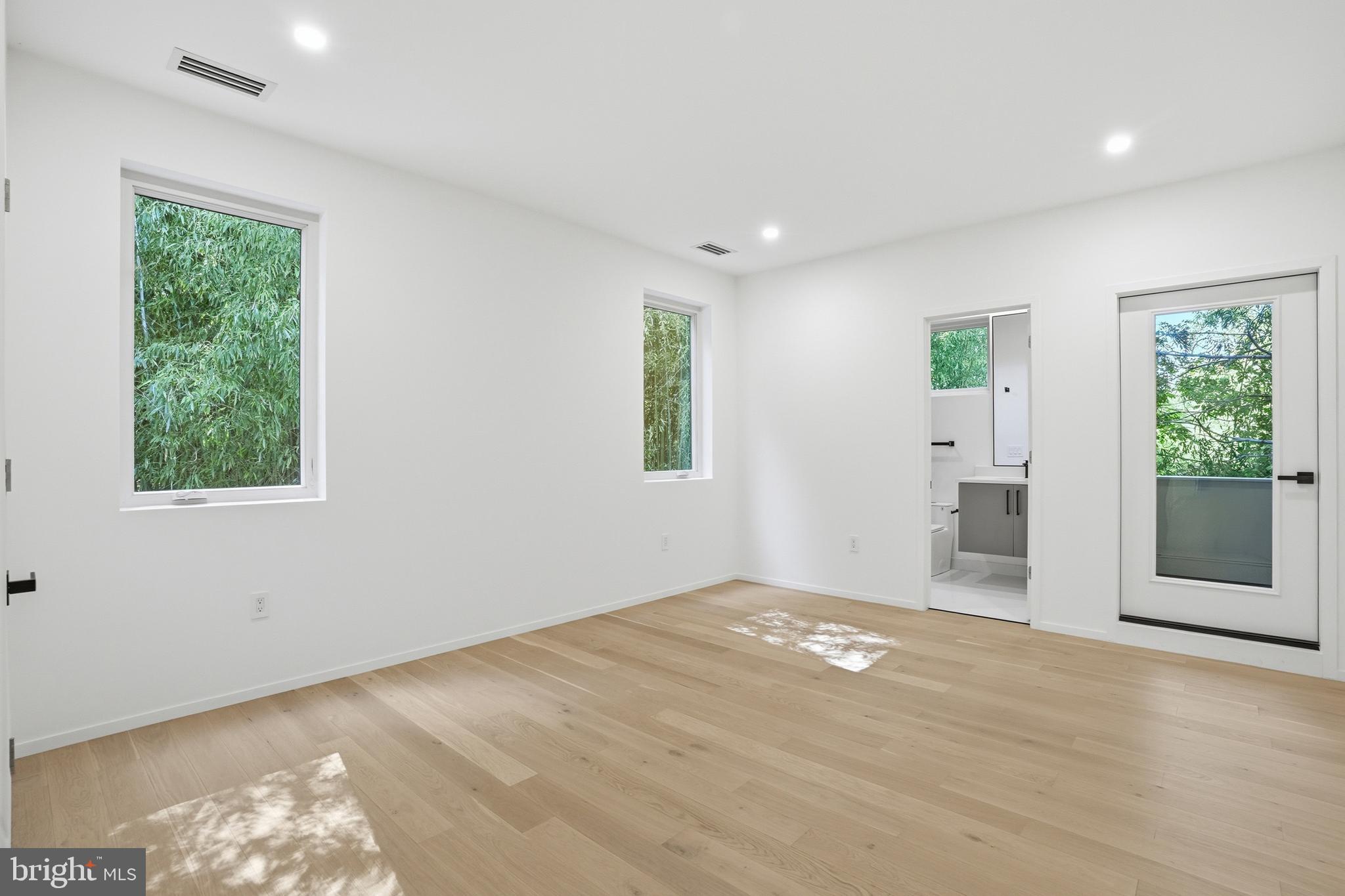 BANNOCKBURN - Residential