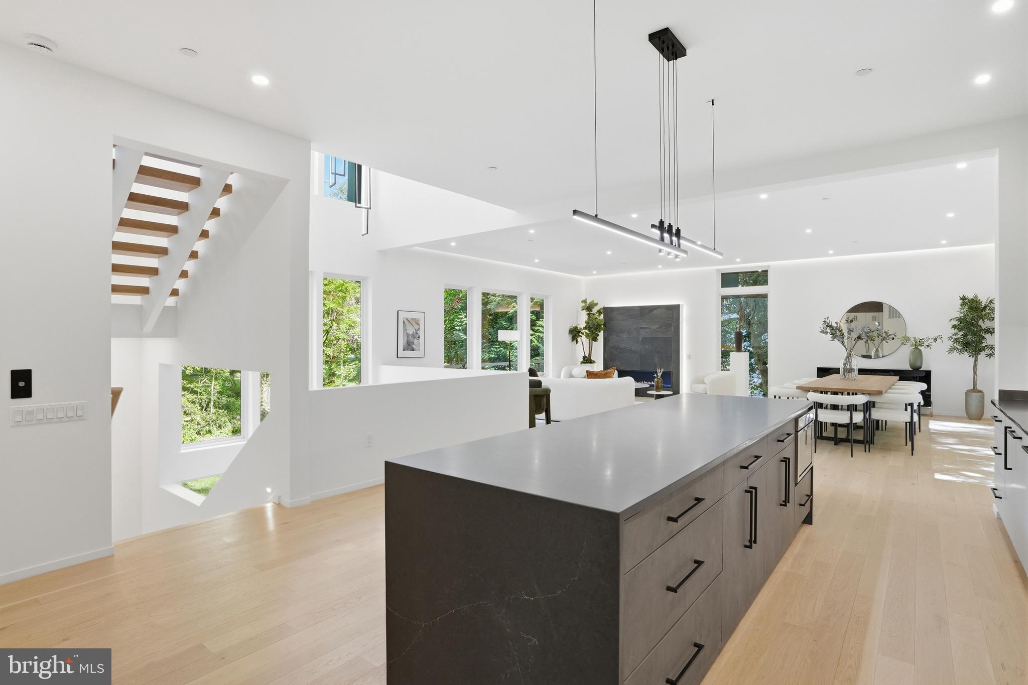 BANNOCKBURN - Residential