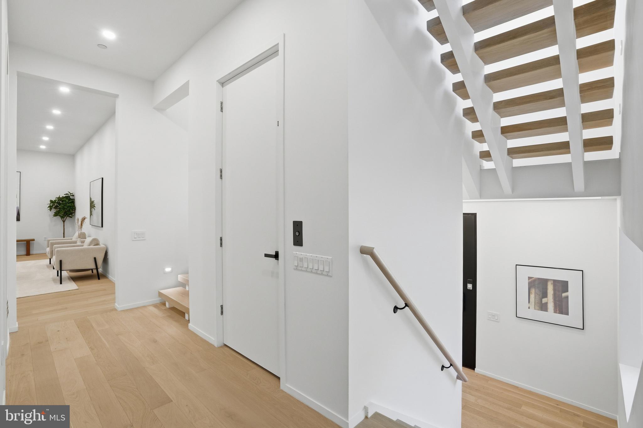 BANNOCKBURN - Residential