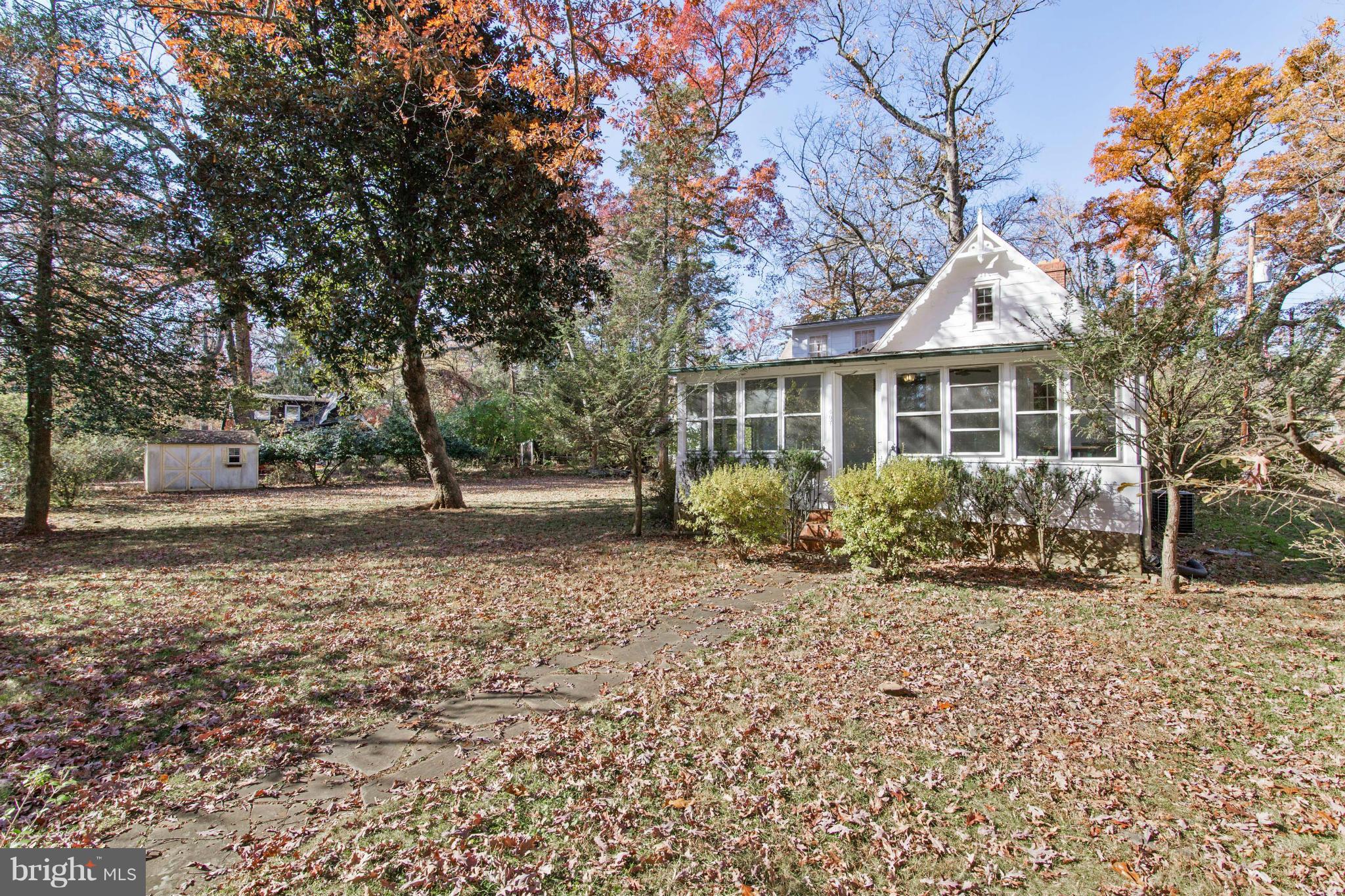 WASHINGTON GROVE - Residential