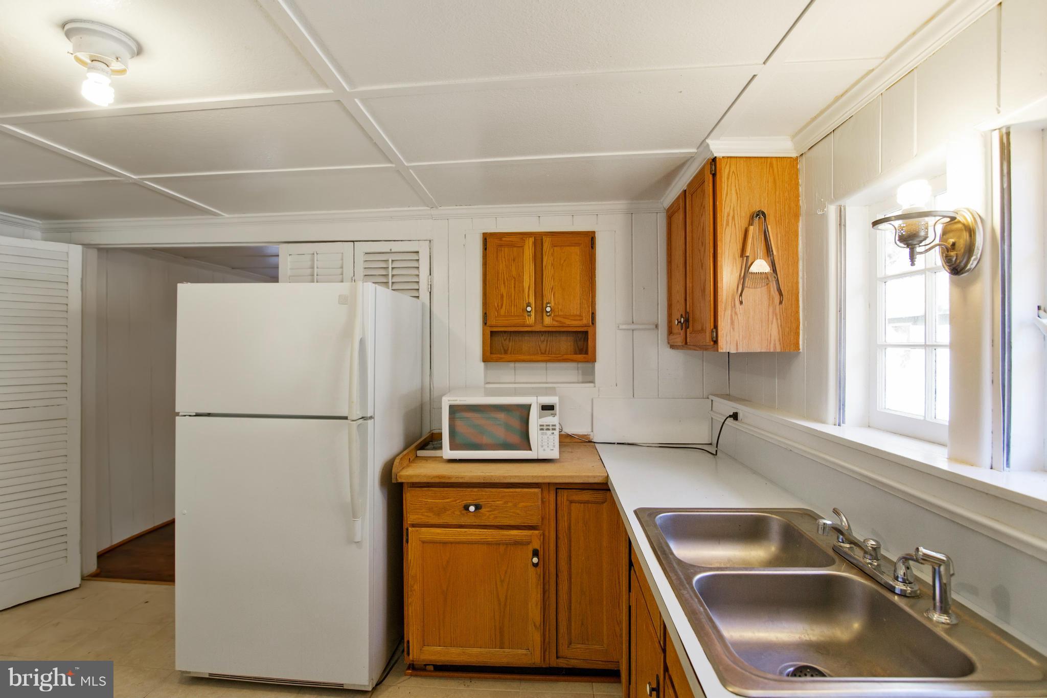 WASHINGTON GROVE - Residential