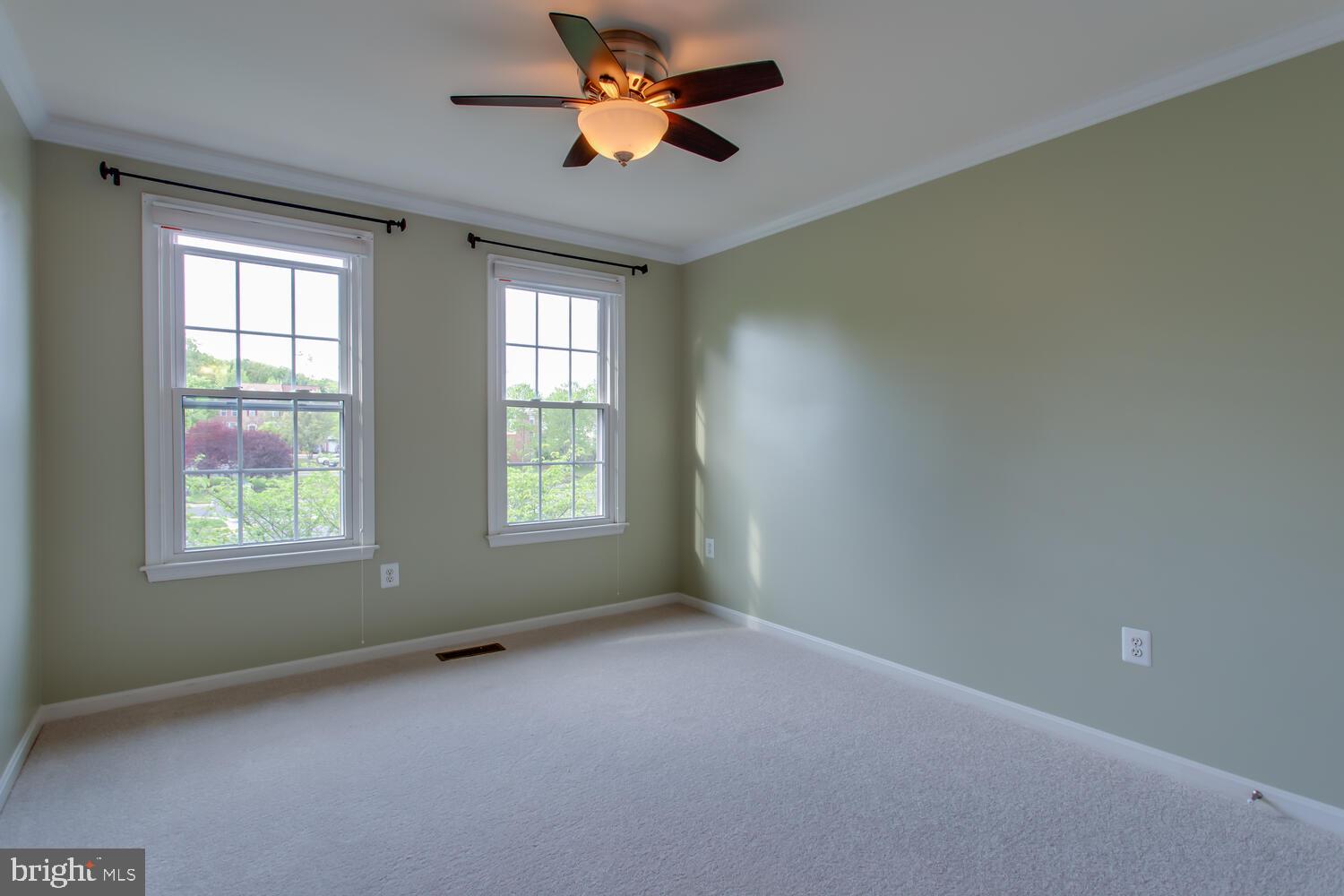 KINGSTOWNE - Residential