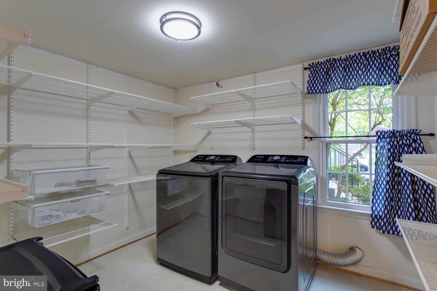 KINGSTOWNE - Residential