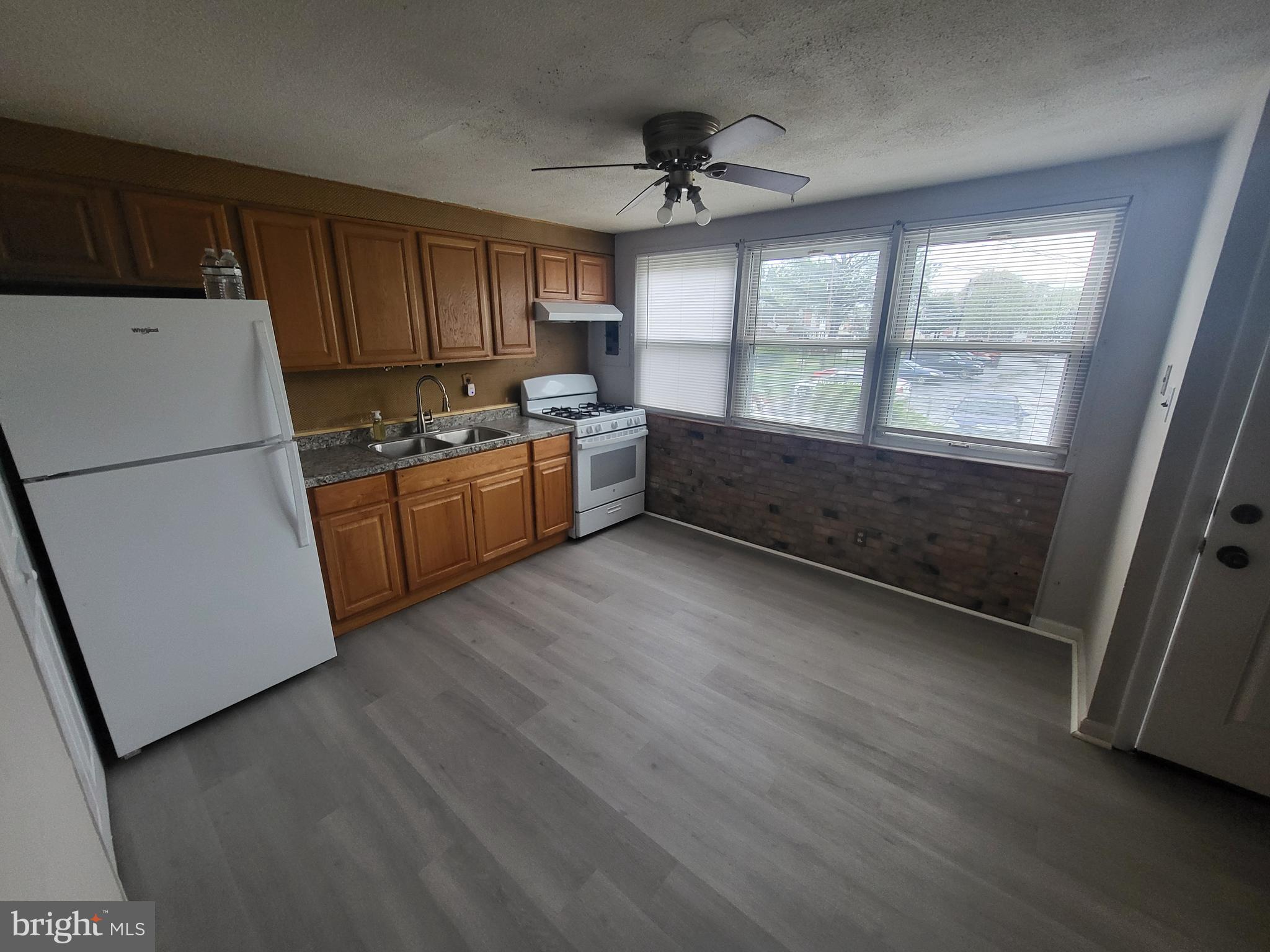 RIVERVIEW - Residential