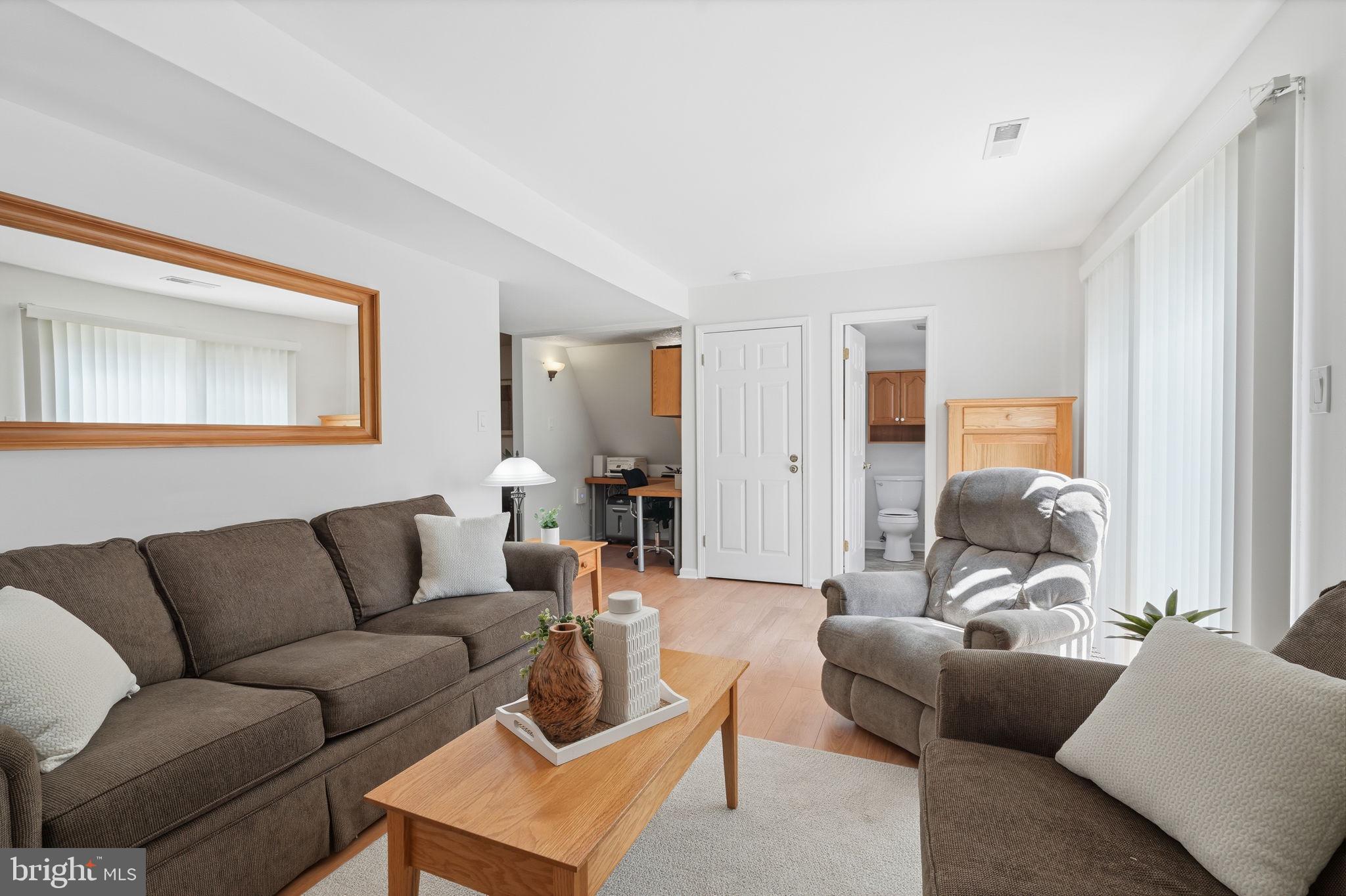 IVYSTREAM - Residential